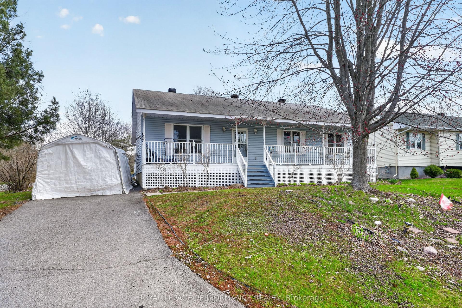 63 Columbia Avenue — photo 1