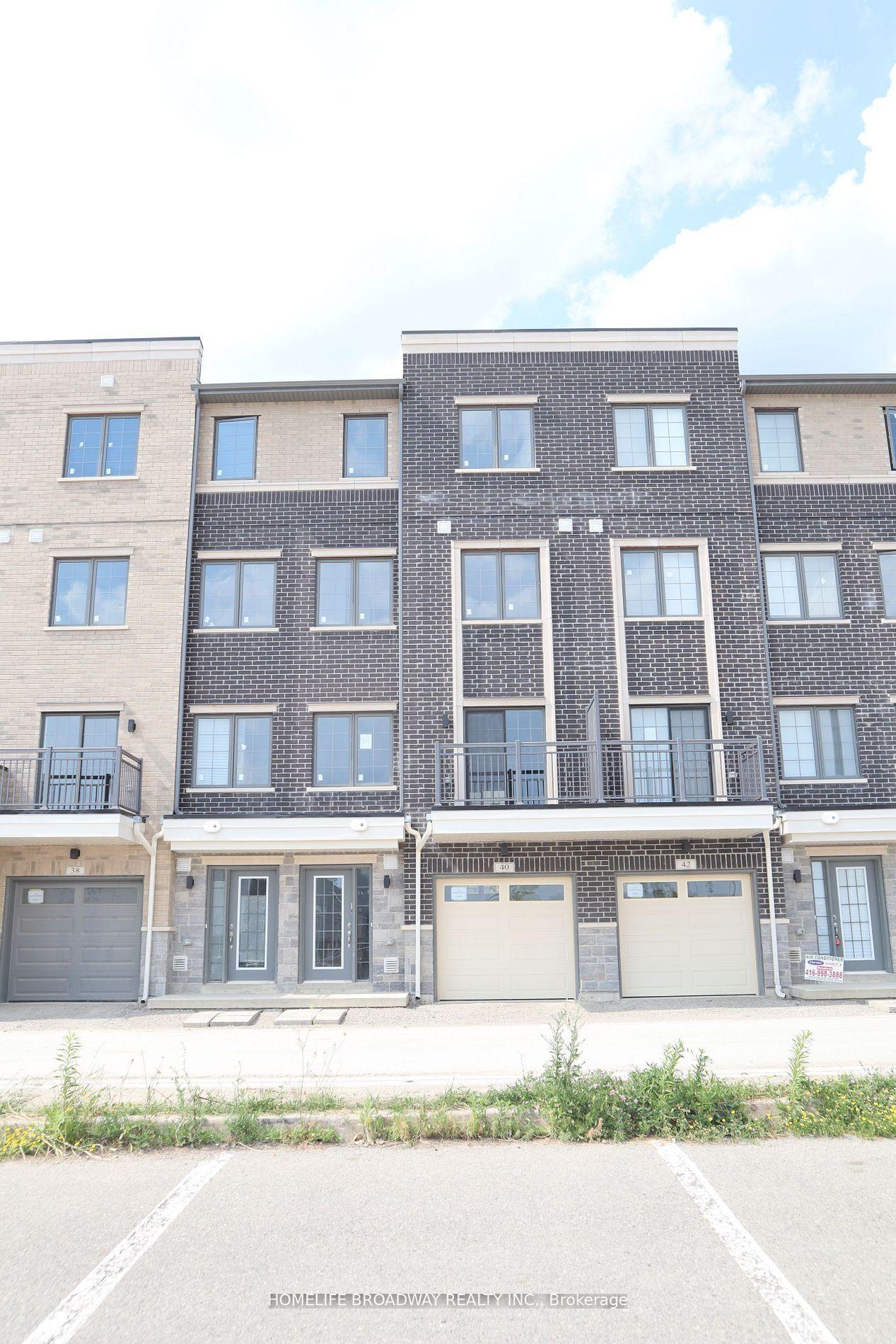40 Clippers Crescent — photo 1