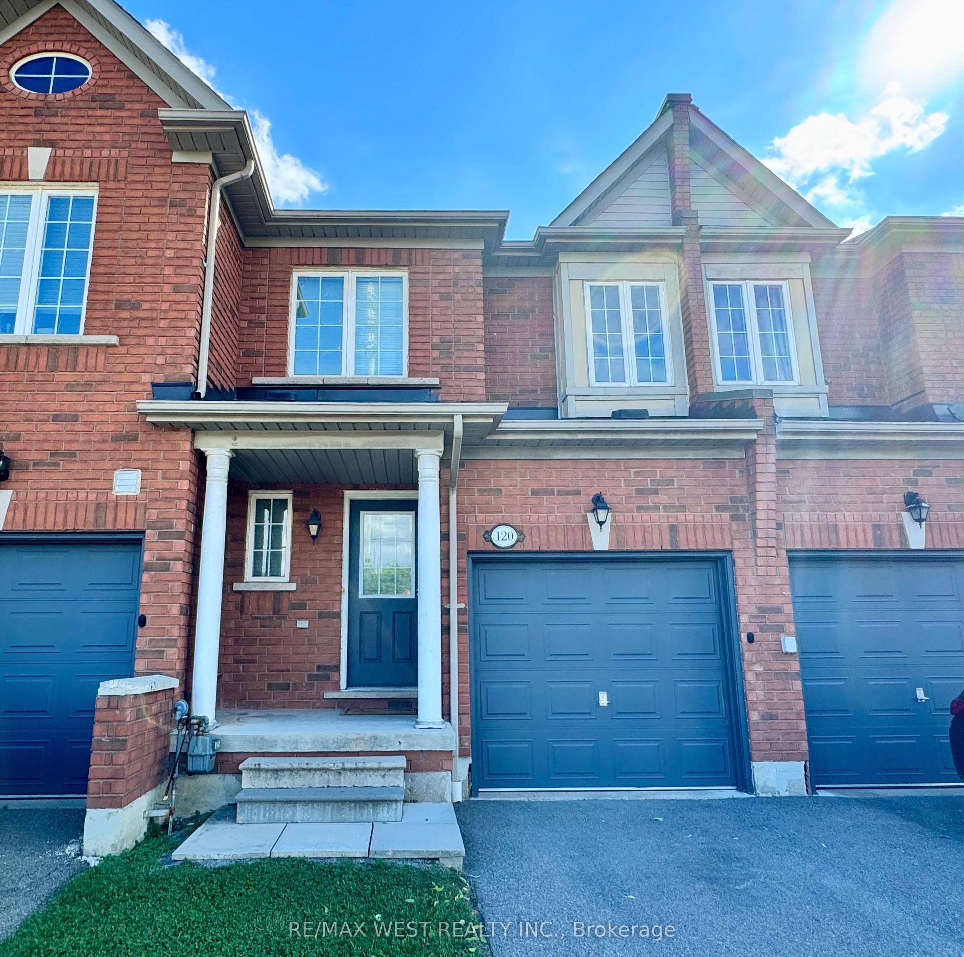 525 Novo Star Drive 120 #120 — photo 1