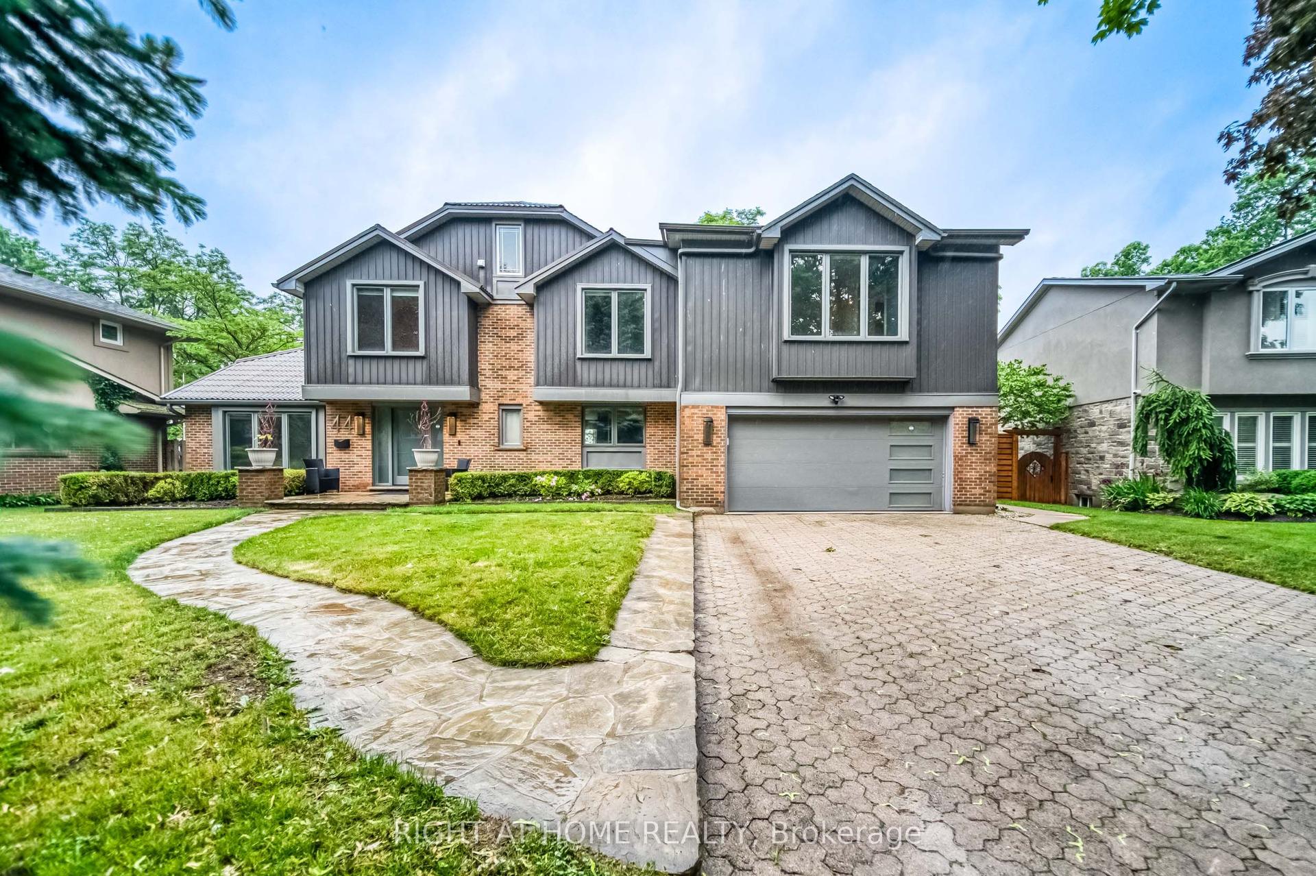 44 ROYAL HENLEY Boulevard, St. Catharines — Detached for lease, photo 1