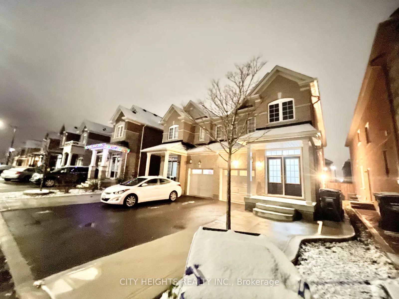 147 Baffin Crescent Main #Main, Brampton — Semi-Detached for lease, photo 1