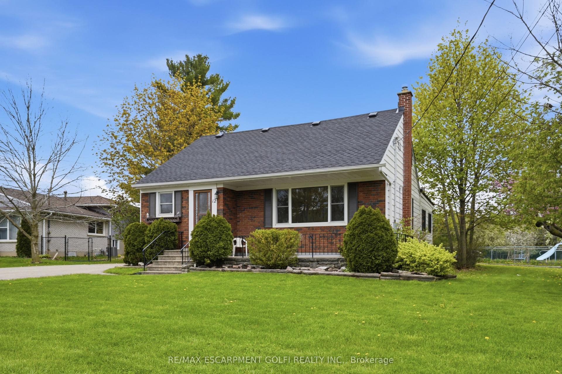 12 Valley Road — photo 1