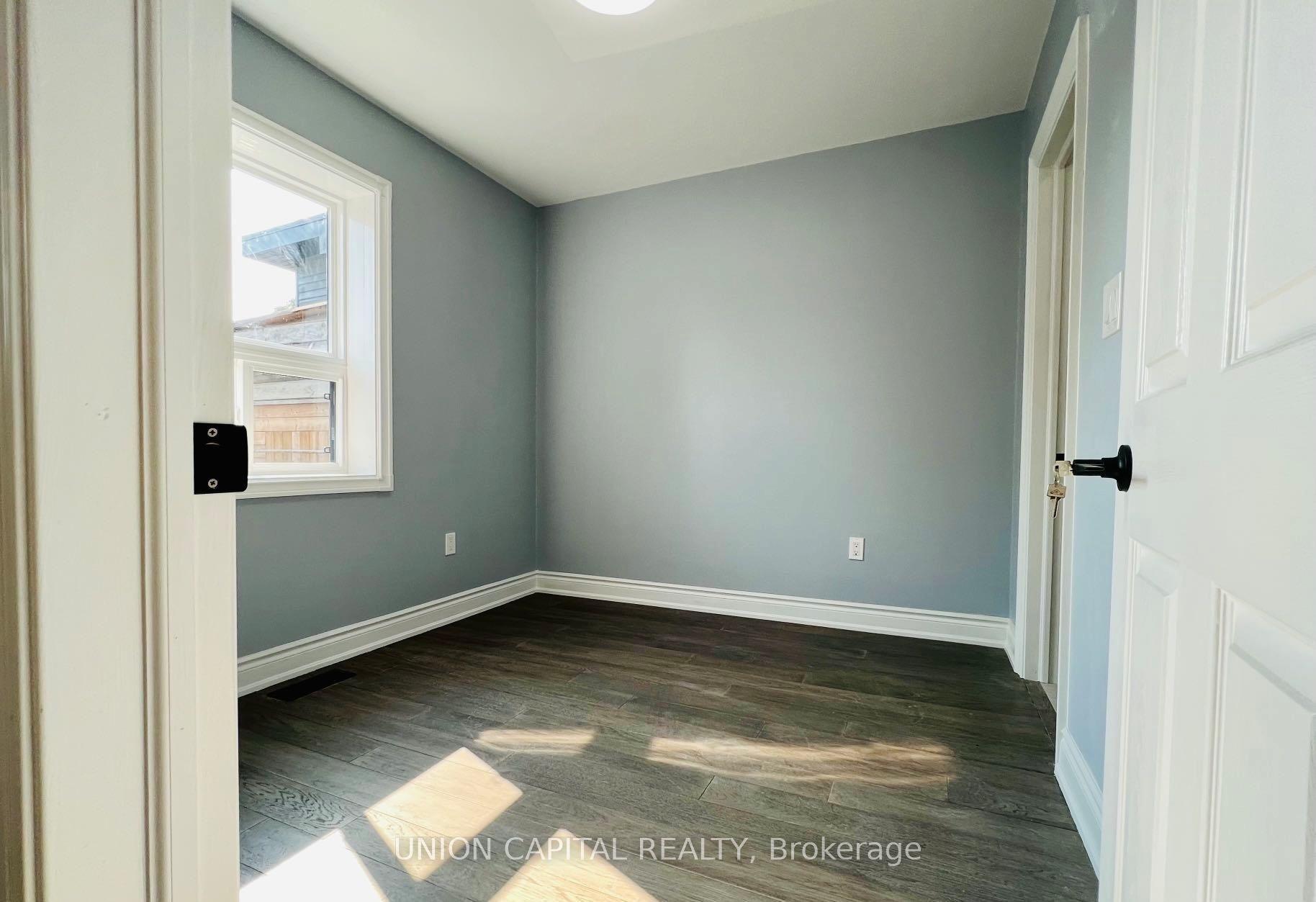 1342 Weston Road 4 #4, Toronto — Detached for lease, photo 1