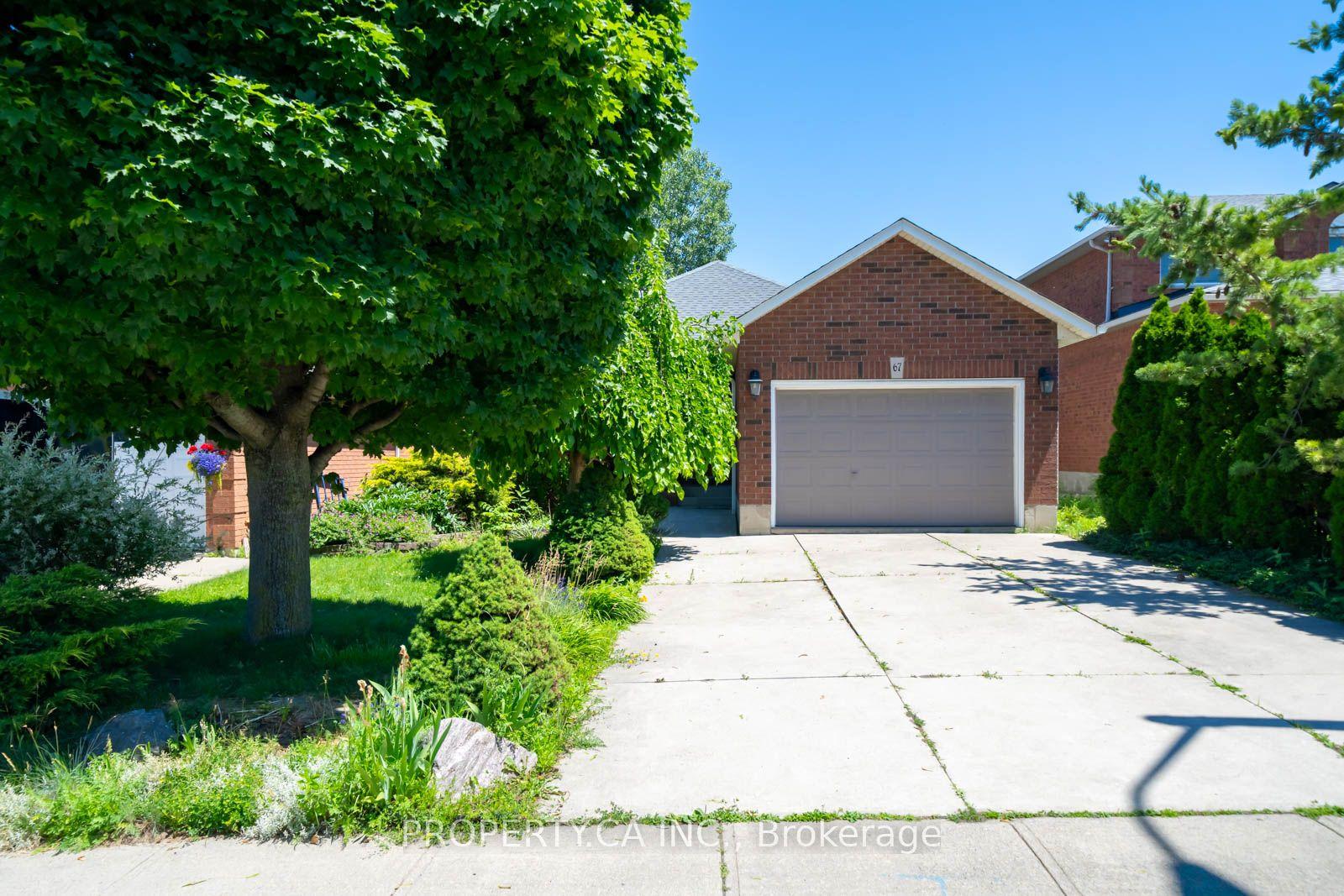 67 Massena Drive, Hamilton — Detached for sale, photo 1