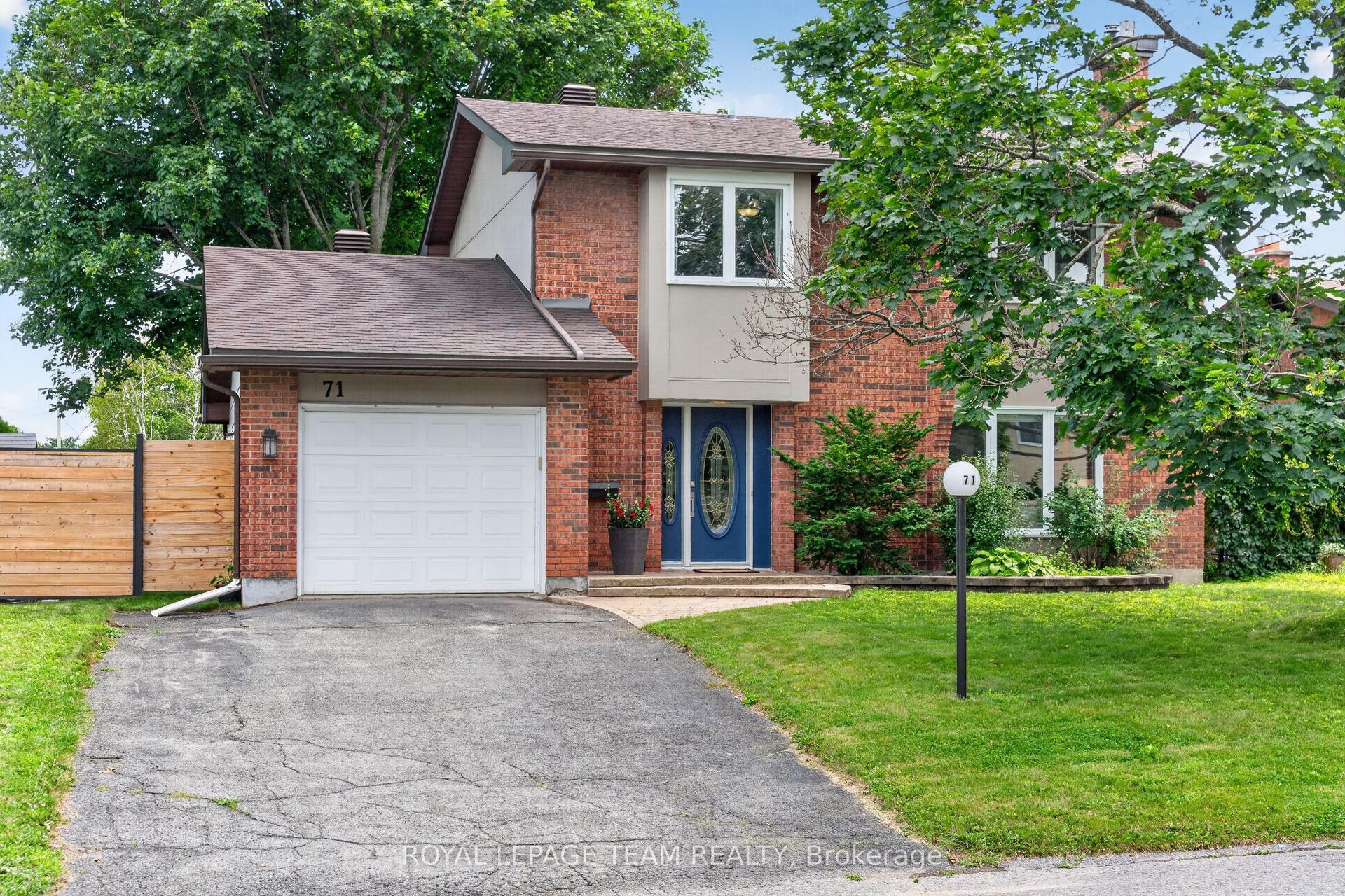 71 Chimo Drive, Kanata — Detached for sale, photo 1
