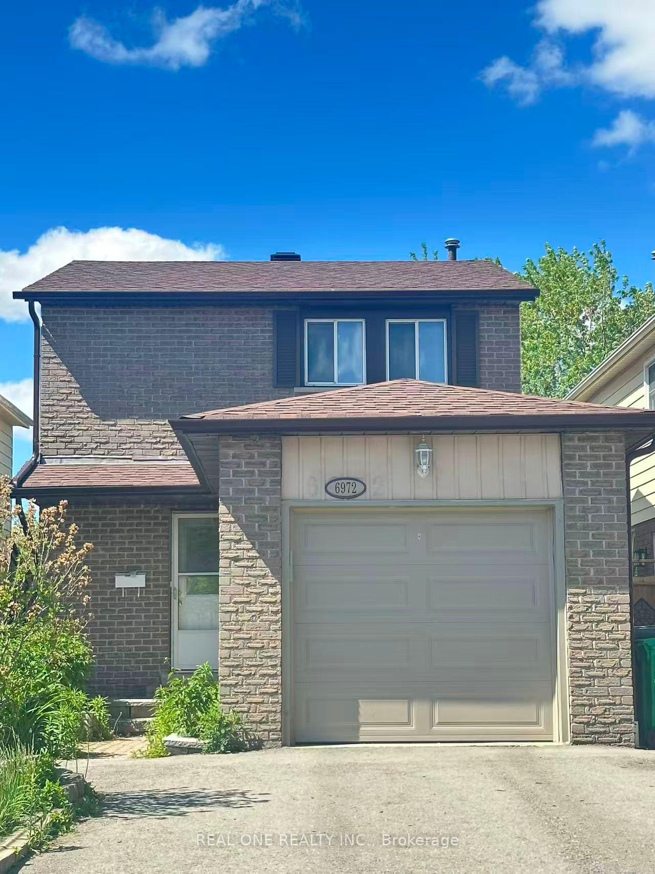 6972 Cordingley Crescent — photo 1