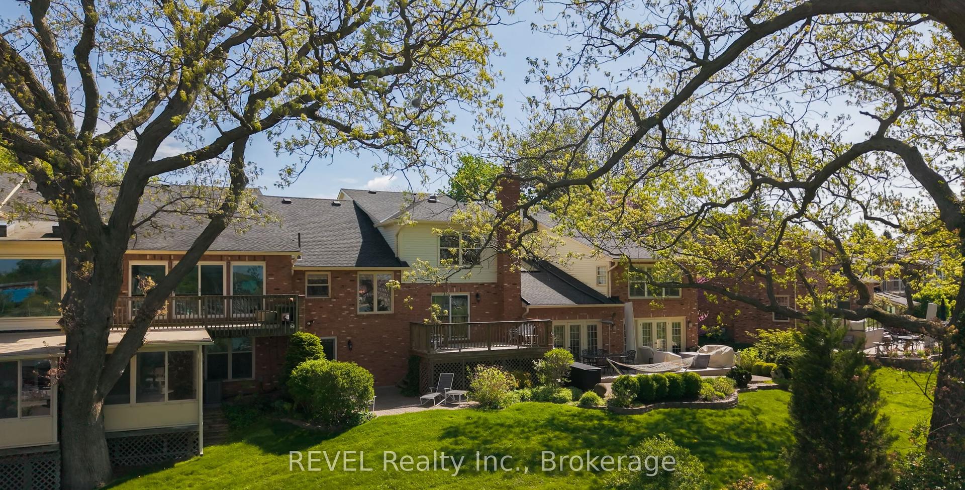 5 Carn Castle Gate 23 #23, St. Catharines — Condo Town for sale, photo 1