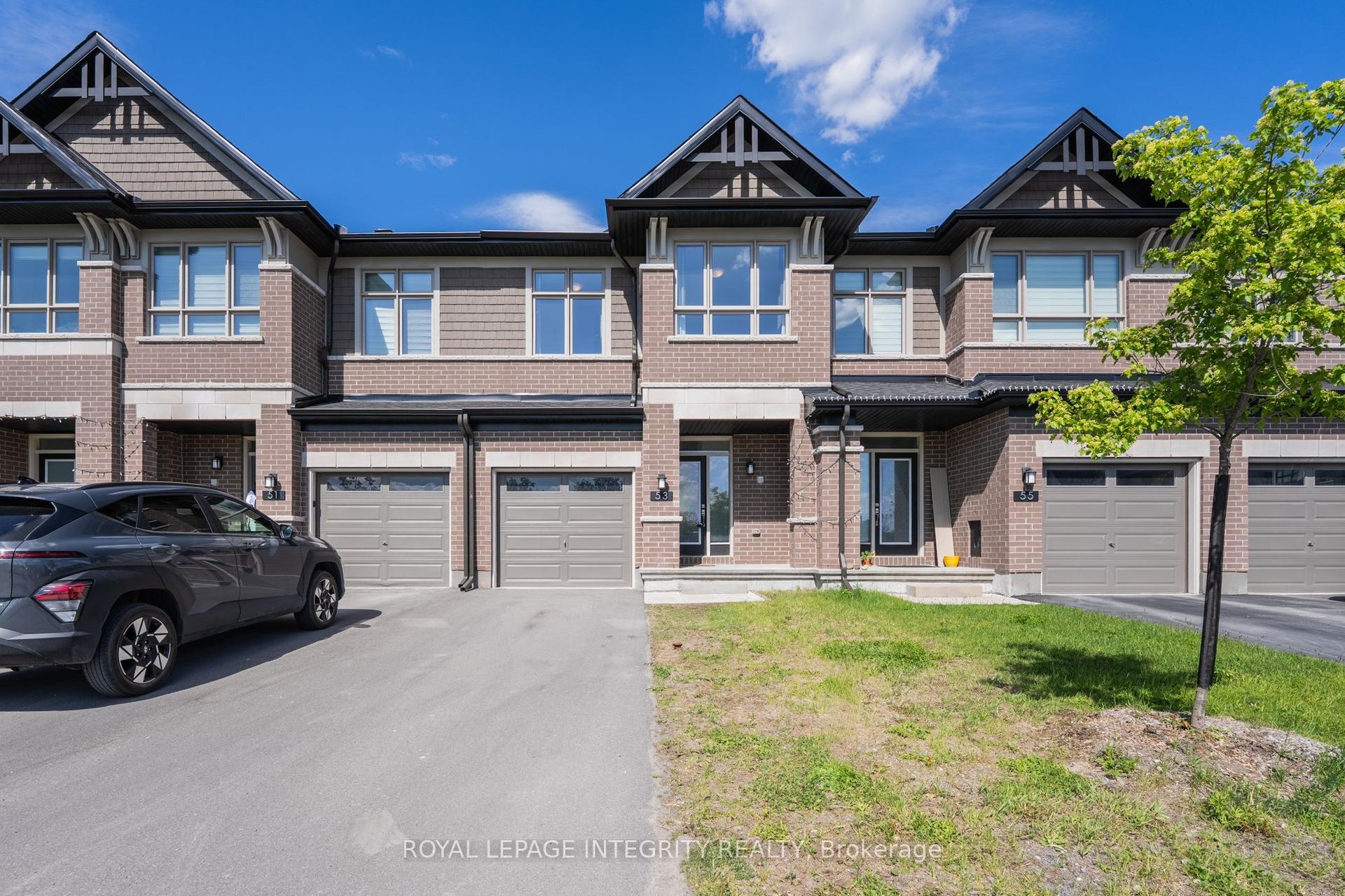 53 MAIZE Street — photo 1