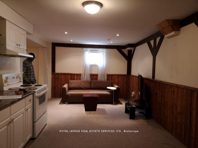 3446 Woodhurst Crescent bsmt #bsmt — photo 1