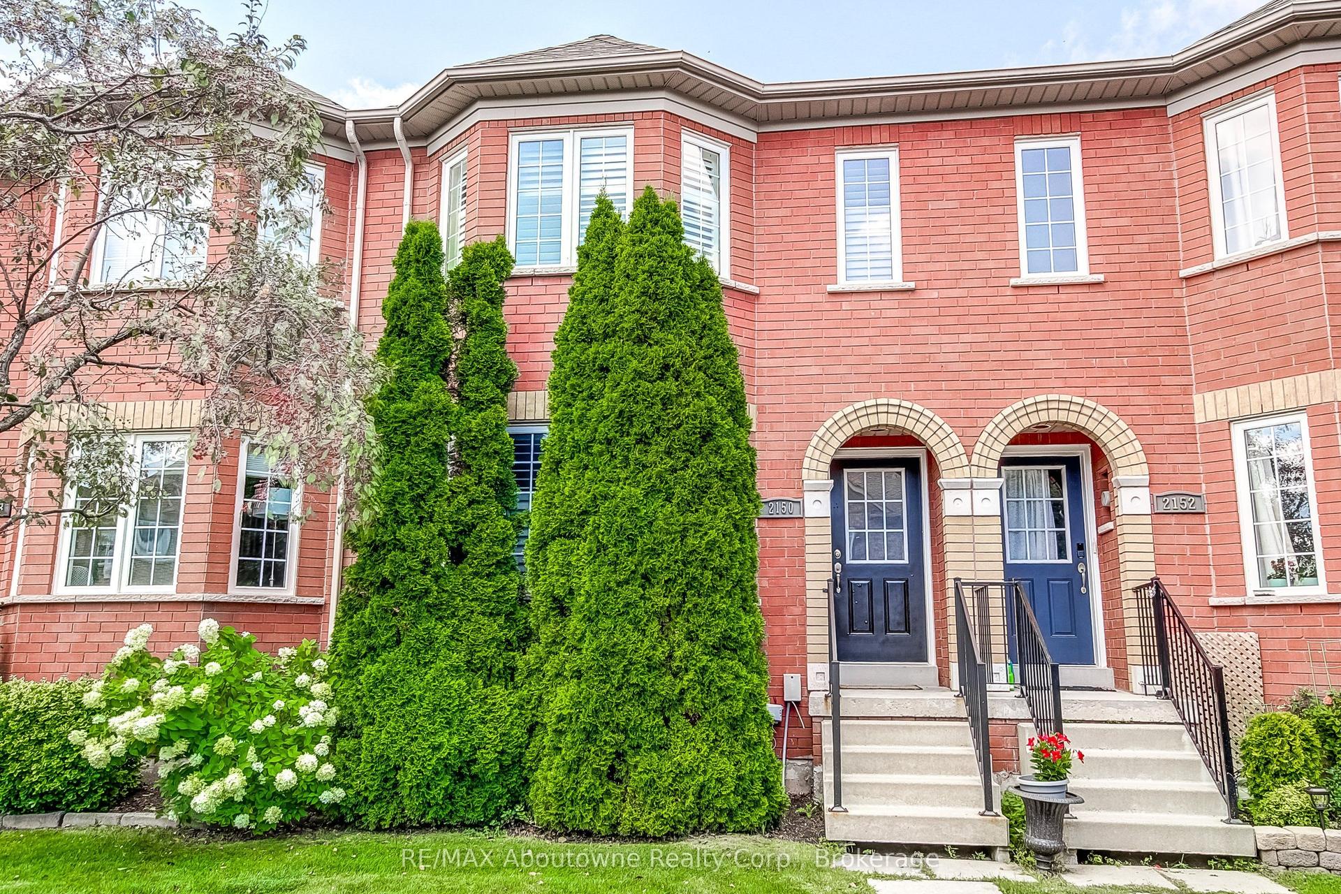 2150 Forest Gate Park, Oakville — Townhouse for sale, photo 1