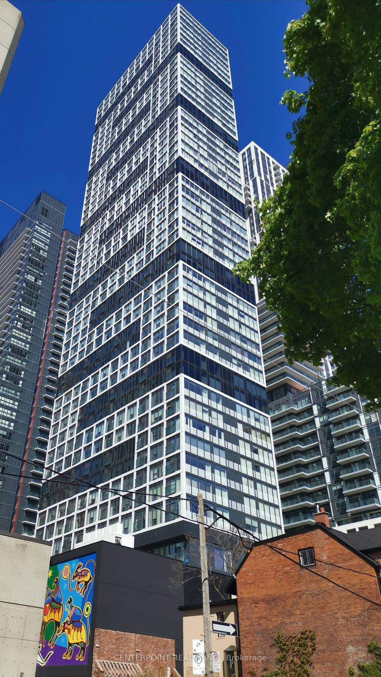 181 Dundas Street E 1805 #1805, Toronto — Condo for lease, photo 1