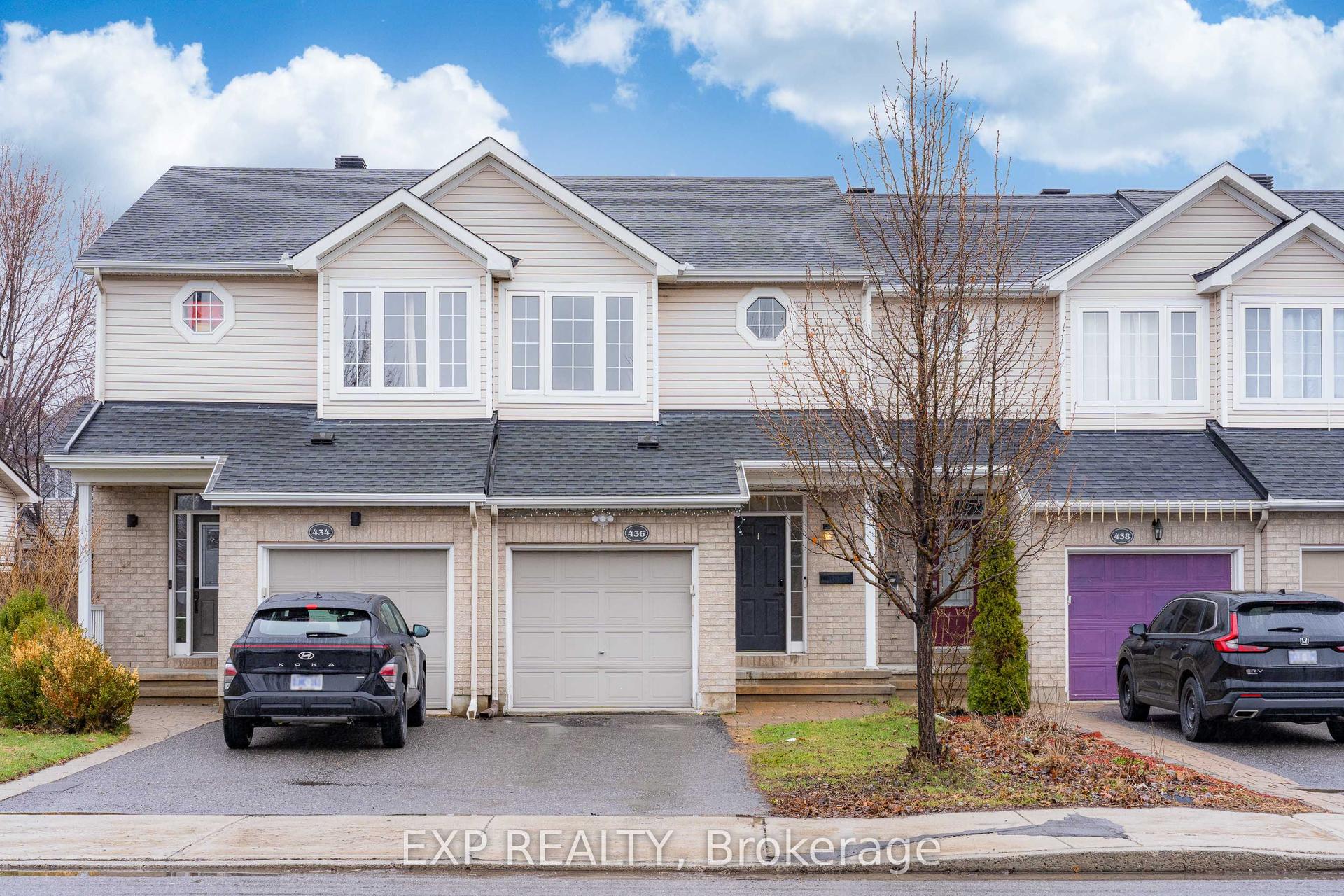 436 Claridge Drive — photo 1