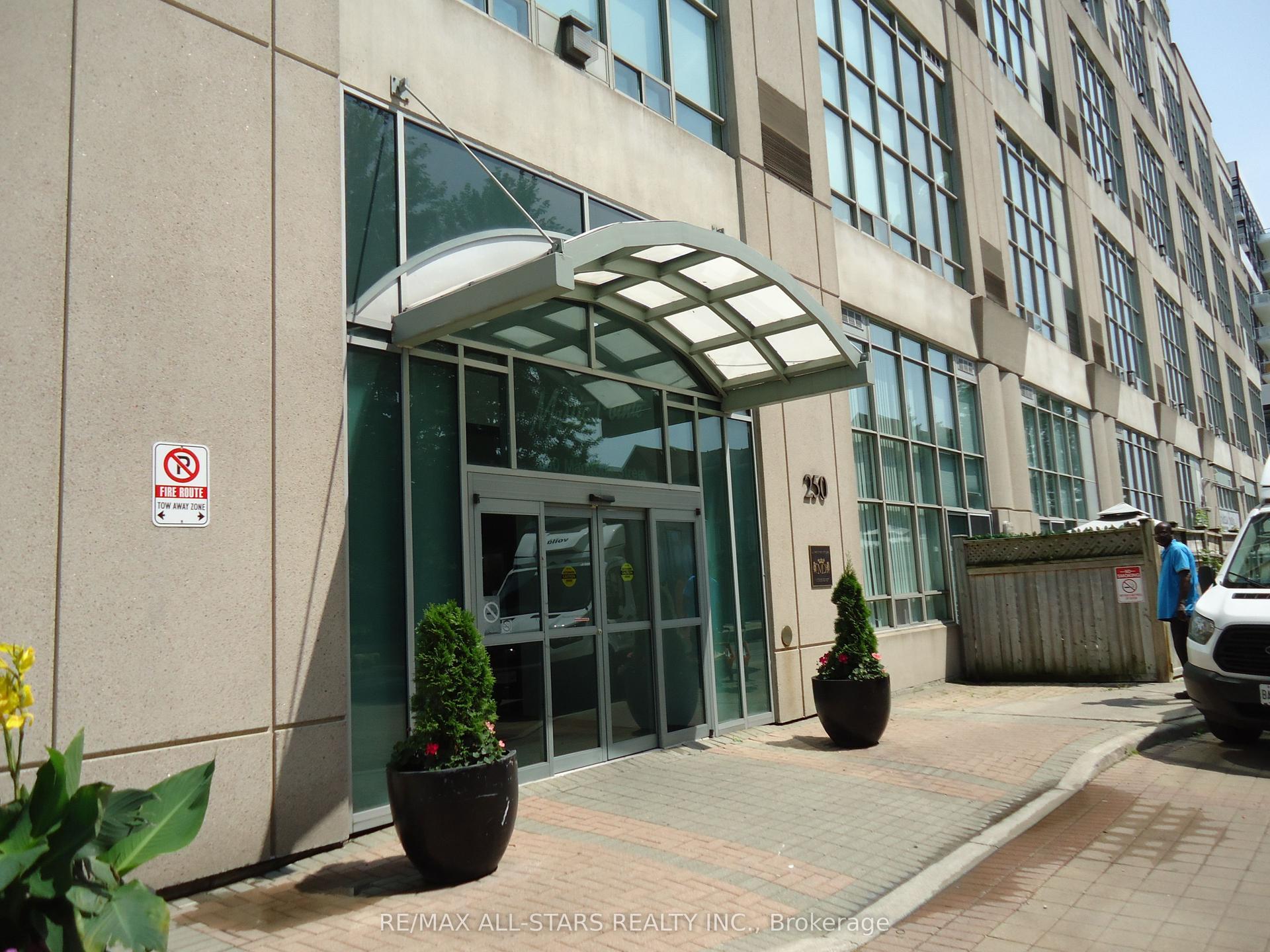 250 Manitoba Street 621 #621, Toronto — Condo for sale, photo 1