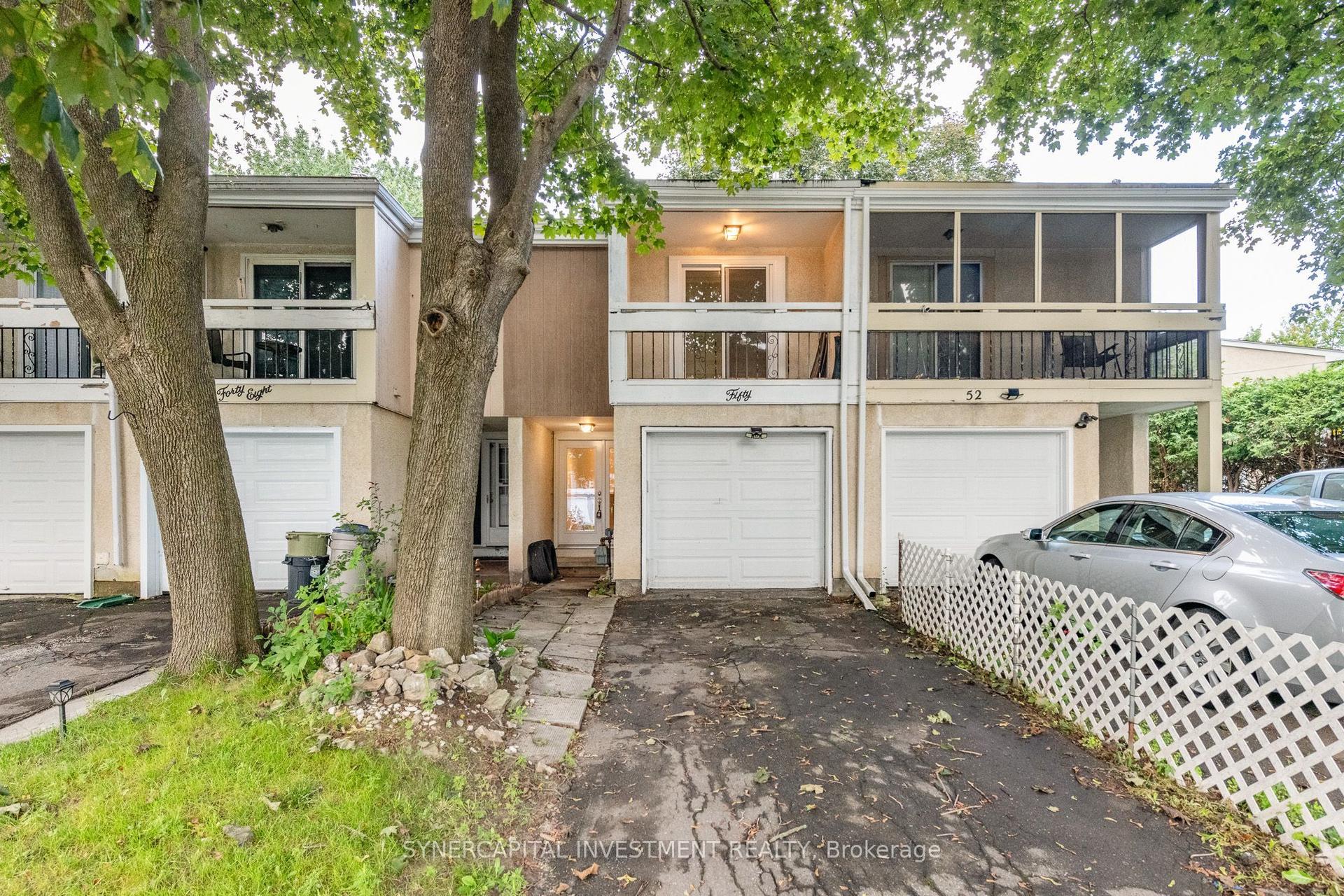 50 Tybalt Crescent, Bells Corners and South to Fallowfield — Townhouse for sale, photo 1