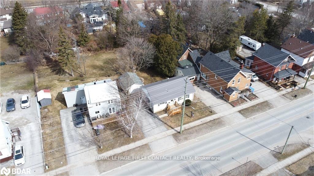 320 Mississaga Street W 2 #2 — photo 1