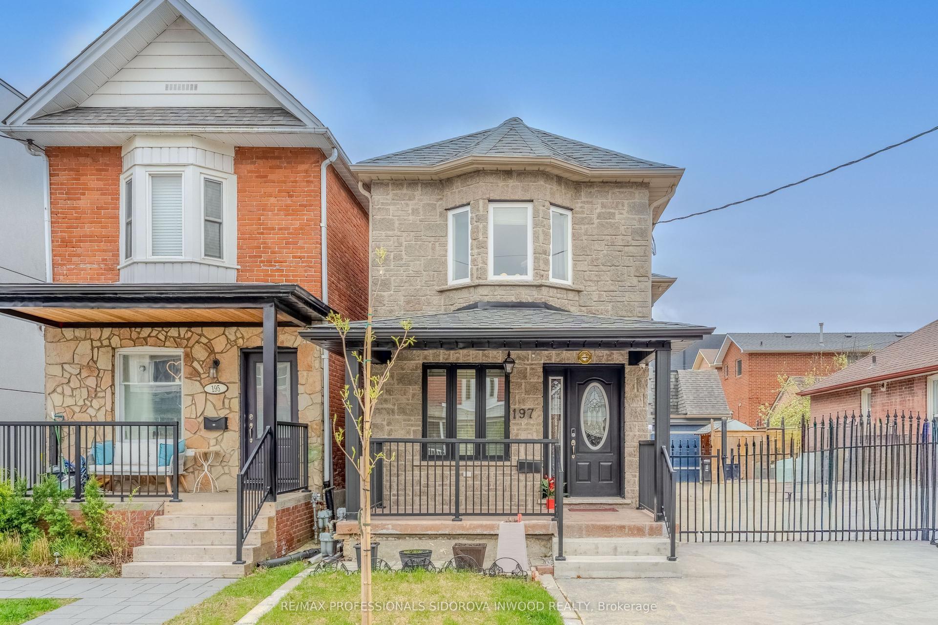 197 Lambton Avenue — photo 1