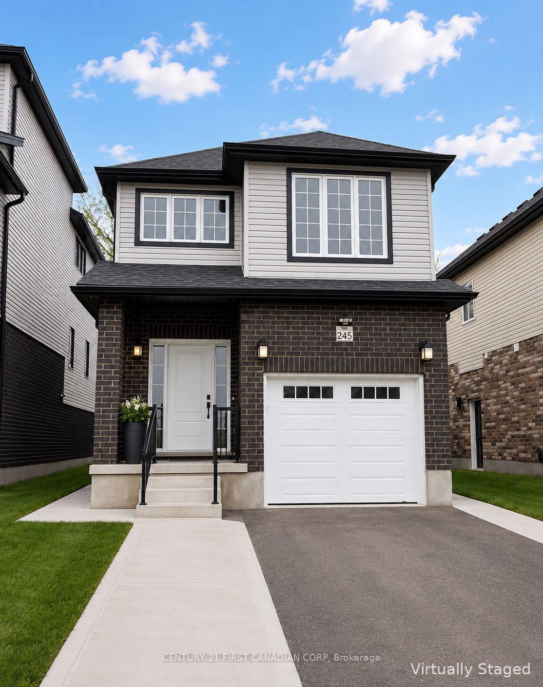 245 Wesley Boulevard, Cambridge — Detached for sale, photo 1