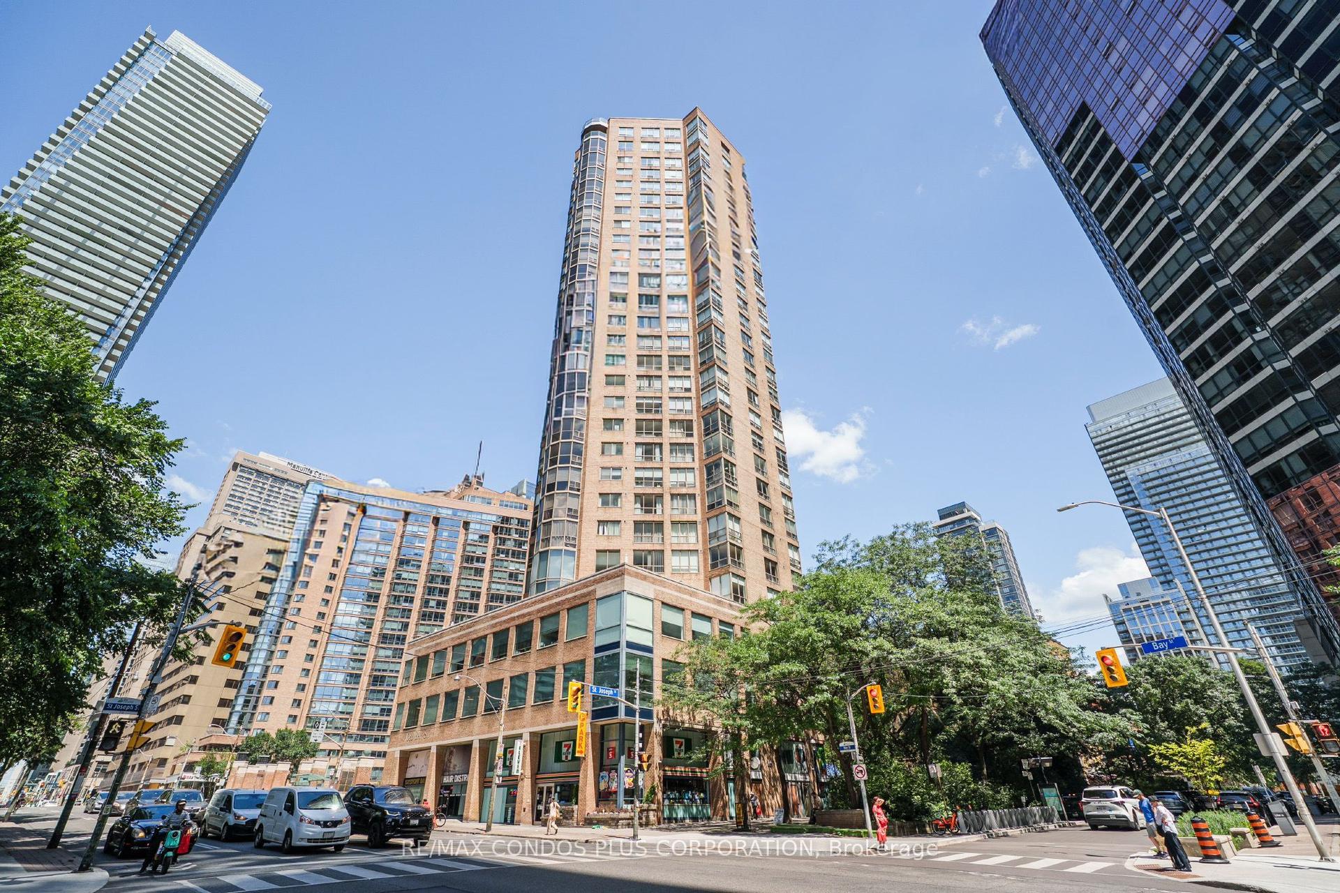 44 St Joseph Street 1811 #1811, Toronto — Condo for sale, photo 1