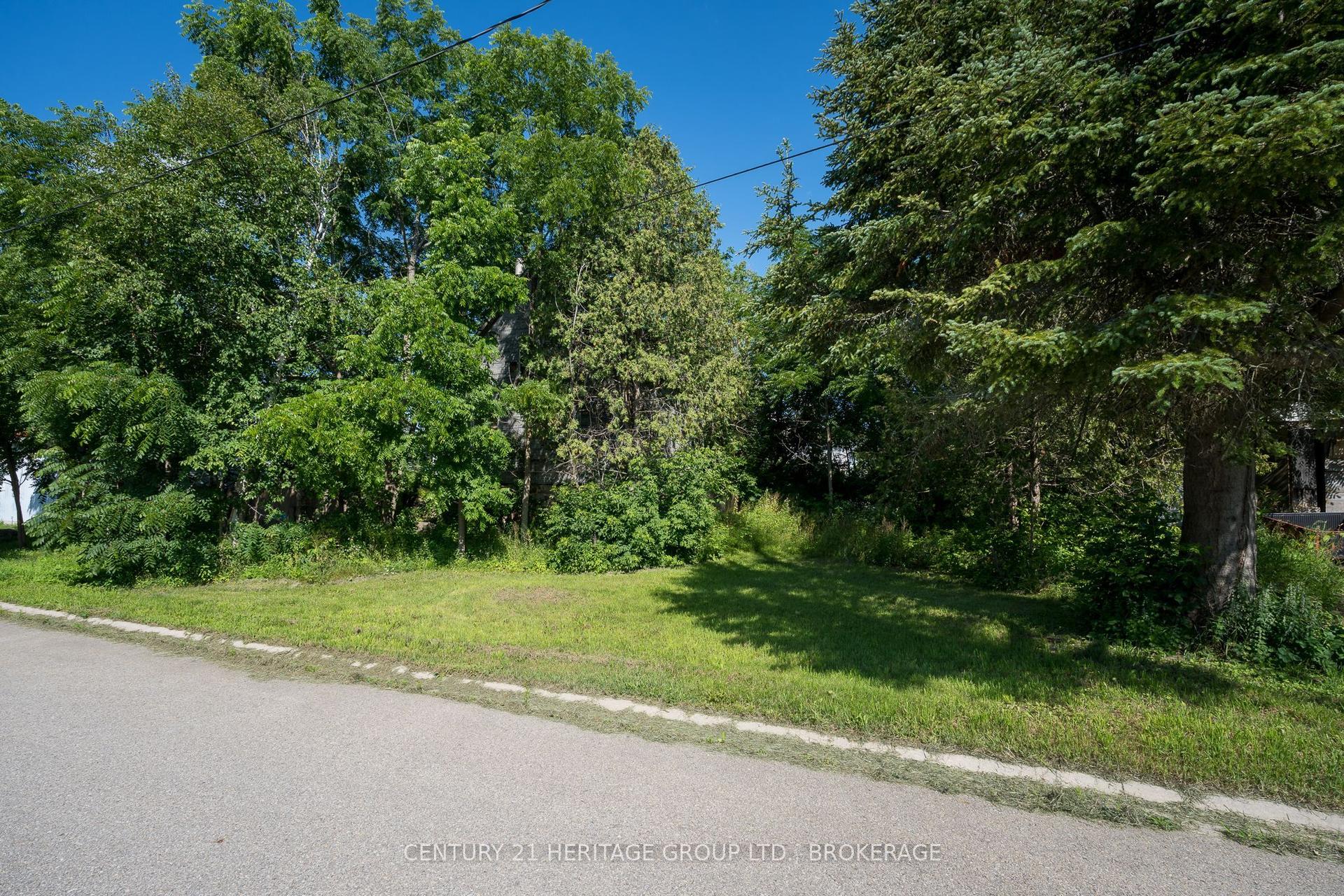 102 Ormond Street, Leeds and the Thousand Islands — Land for sale, photo 1