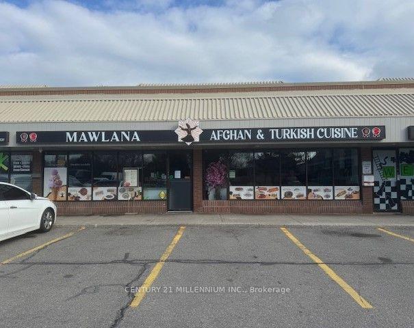 900 Rathburn Road W D2&D3 #D2&D3 — photo 1