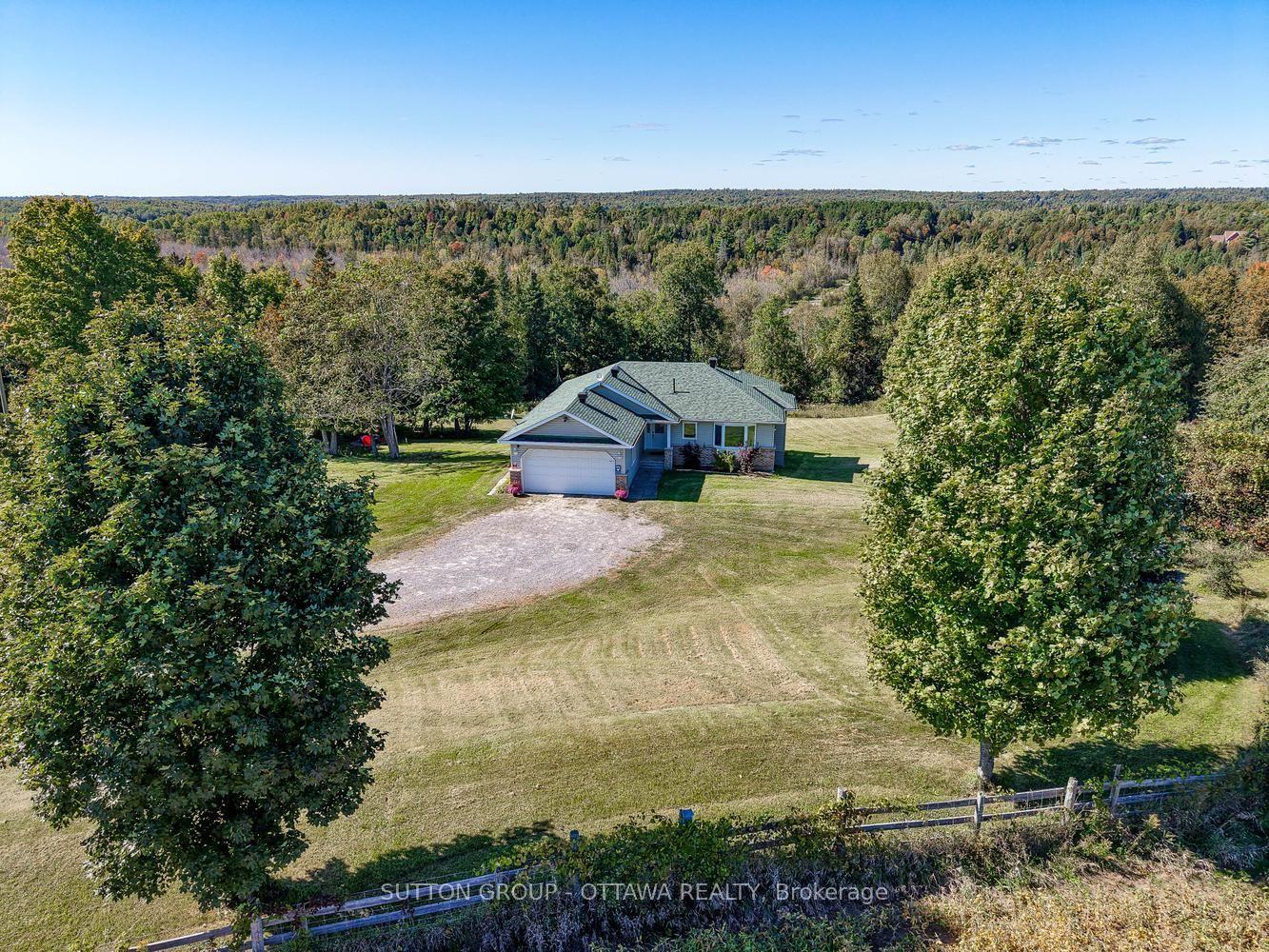 610 3rd Concession Dalhousie Concession, Lanark Highlands — Detached for sale, photo 1