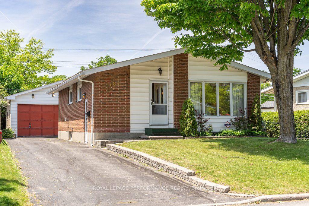 2184 Melfort Street — photo 1