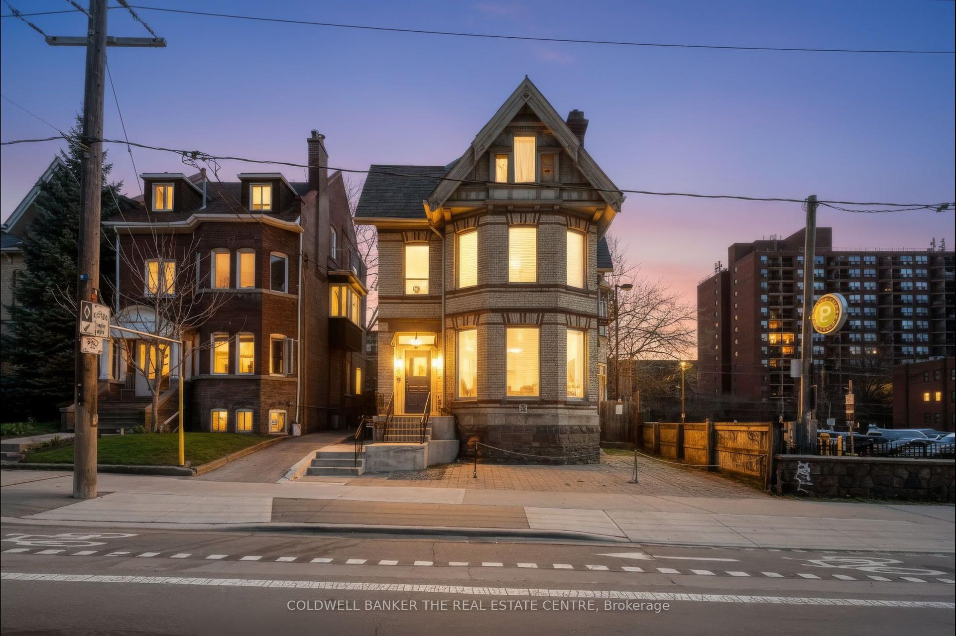 413 Sherbourne Street E 3+ #3+ — photo 1