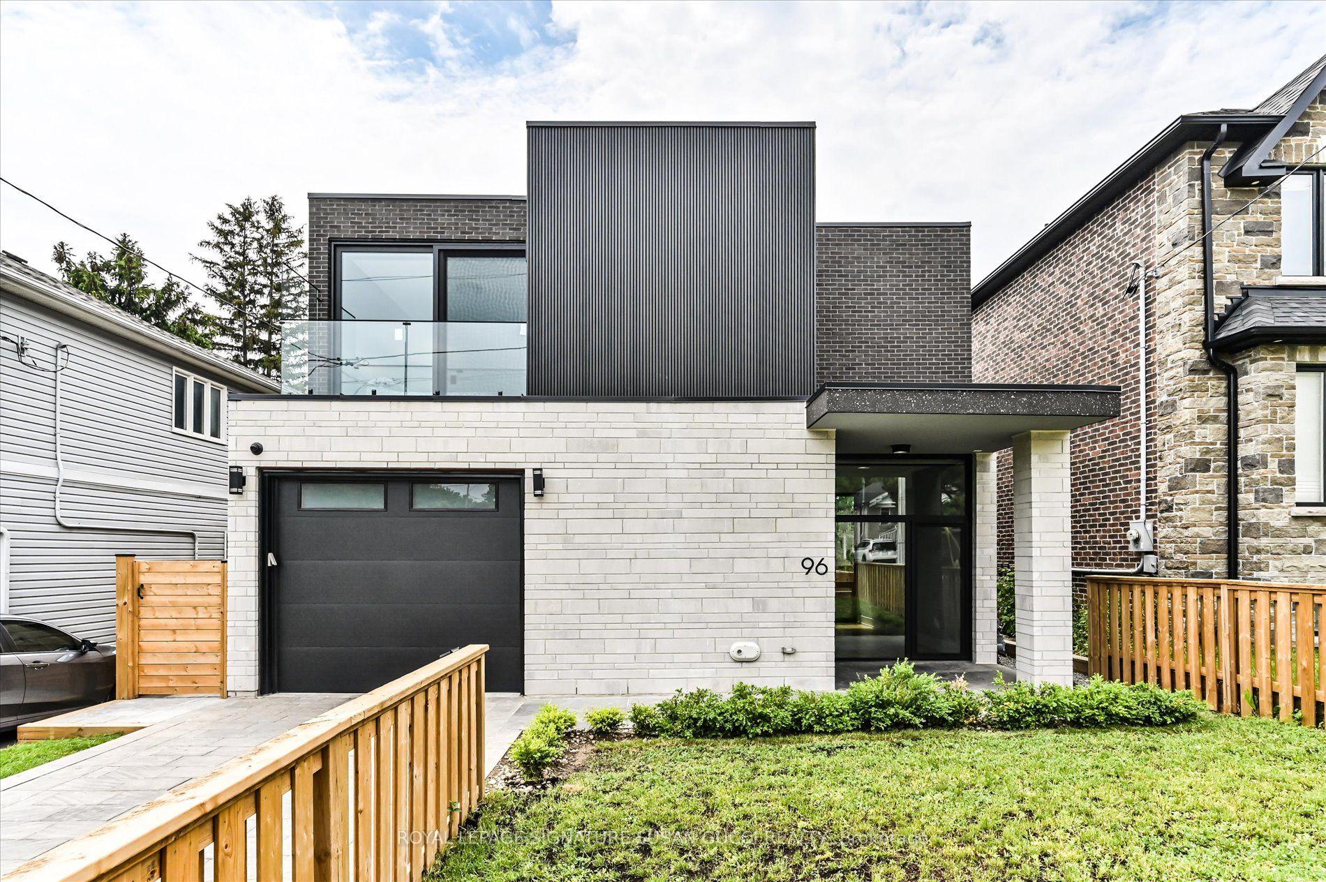 96 Squires Avenue, Toronto — Detached for sale, photo 1