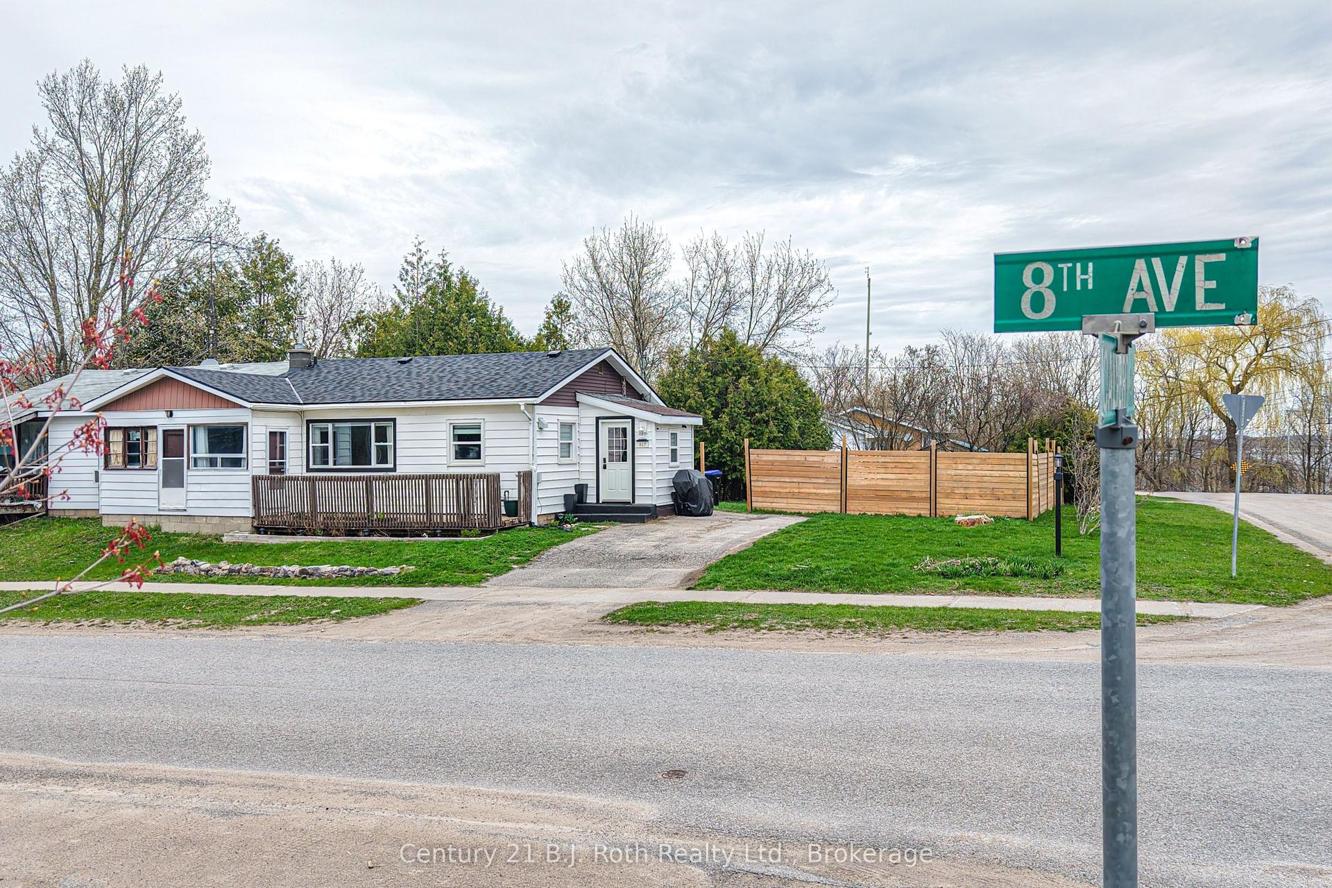817 Eighth Avenue — photo 1