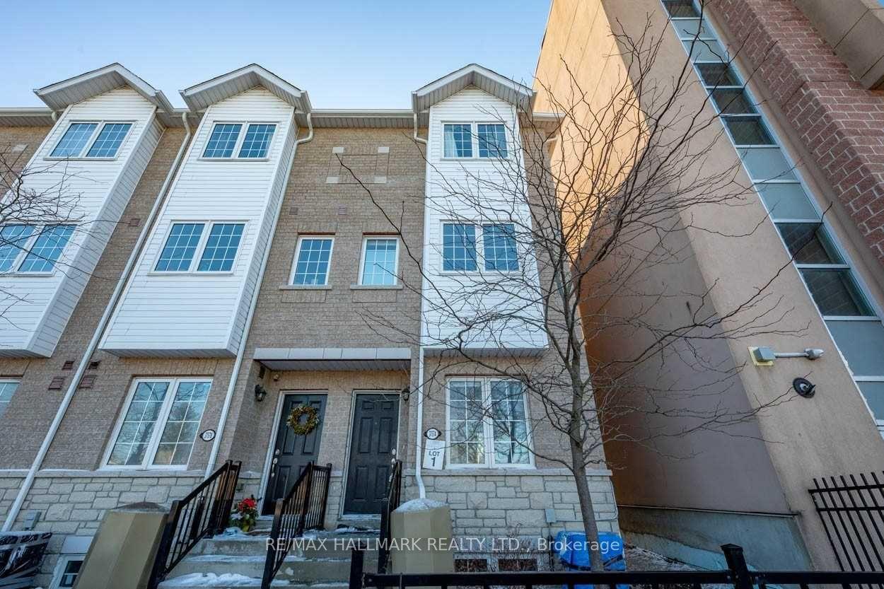 3757A St Clair Avenue E, Toronto — Townhouse for lease, photo 1