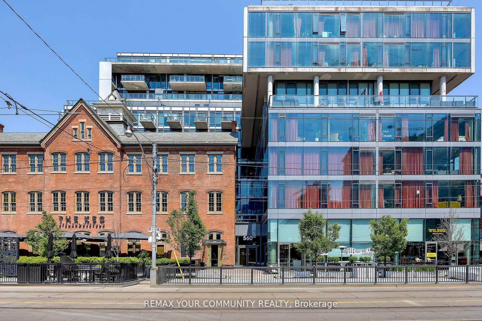 560 King Street W 703 #703 — photo 1