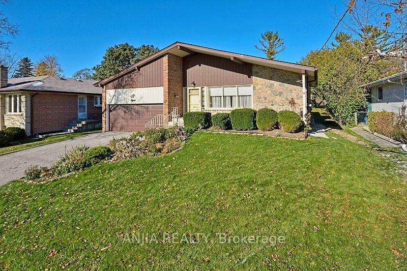 80 Alamosa Drive Upper #Upper — photo 1