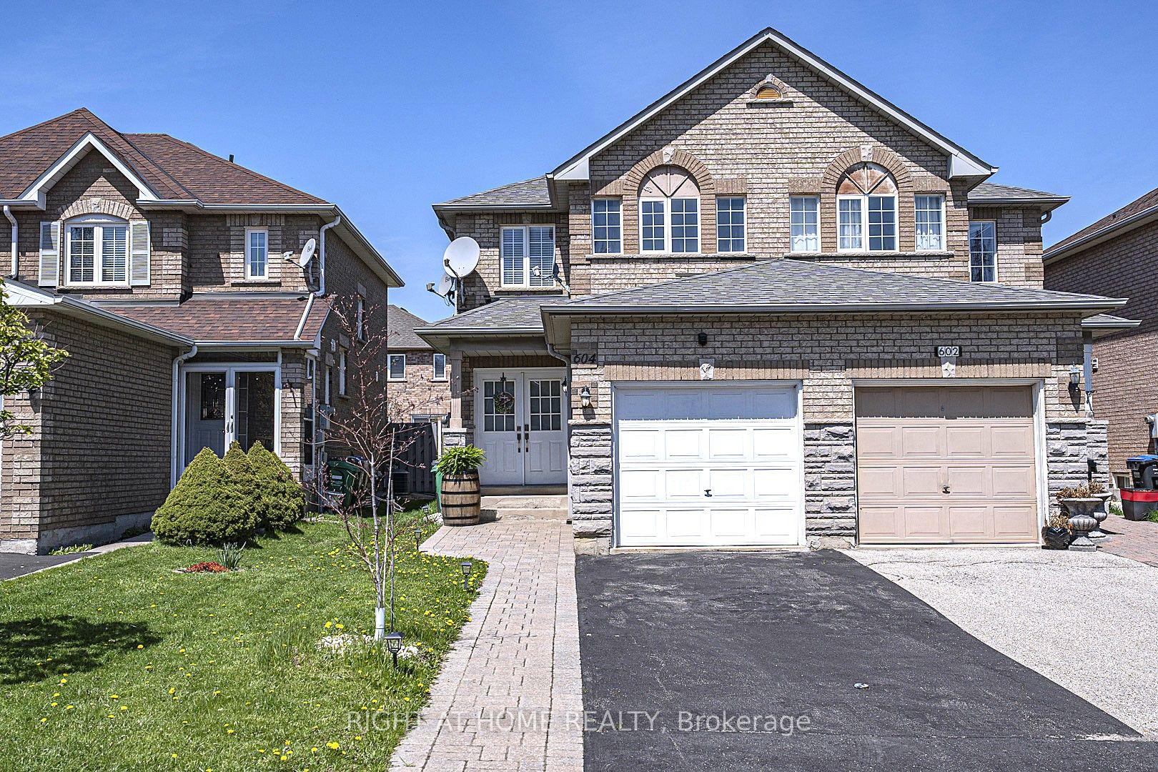 604 Summer Park Crescent — photo 1