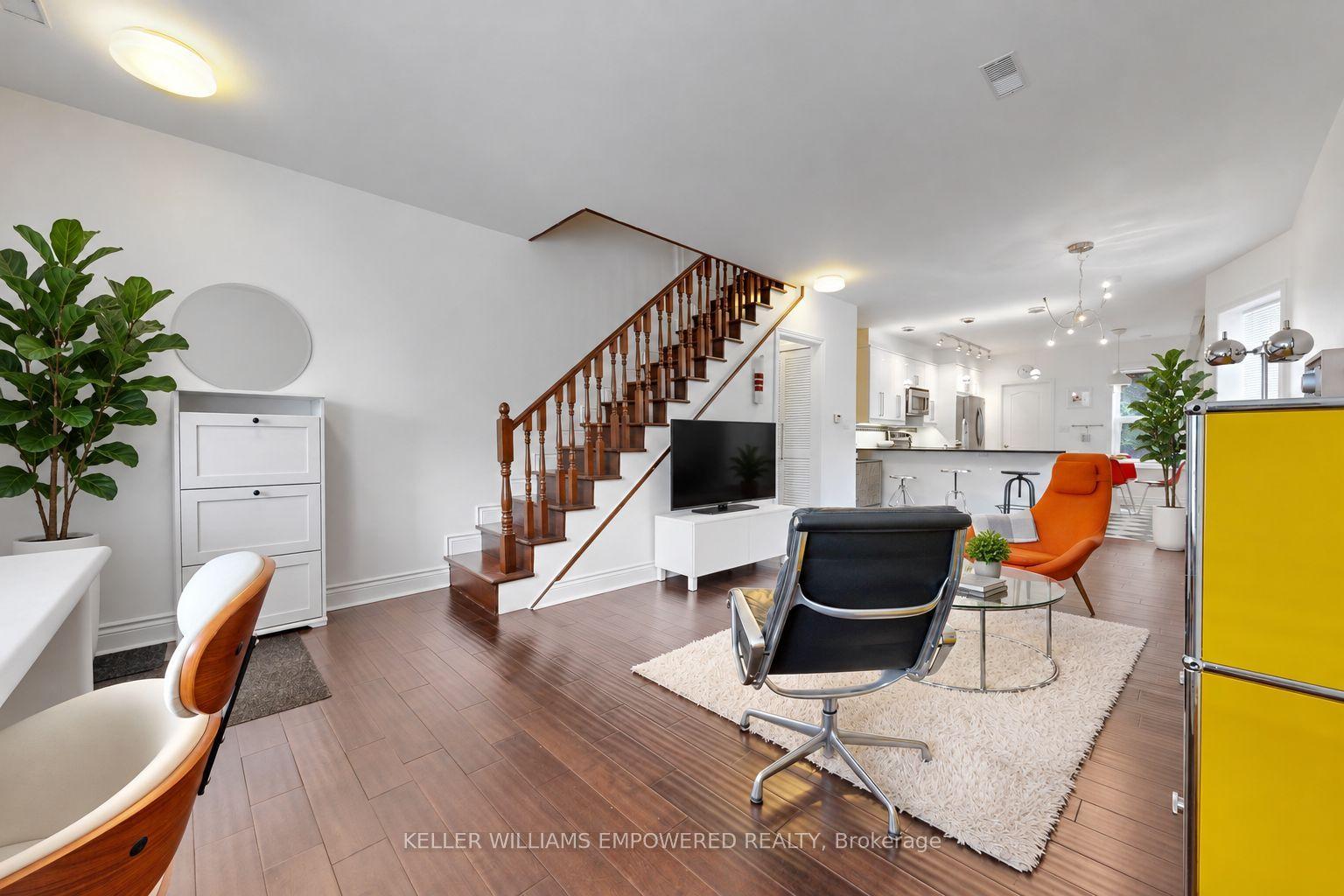 274 Wallace Avenue, Toronto — Semi-Detached for sale, photo 1