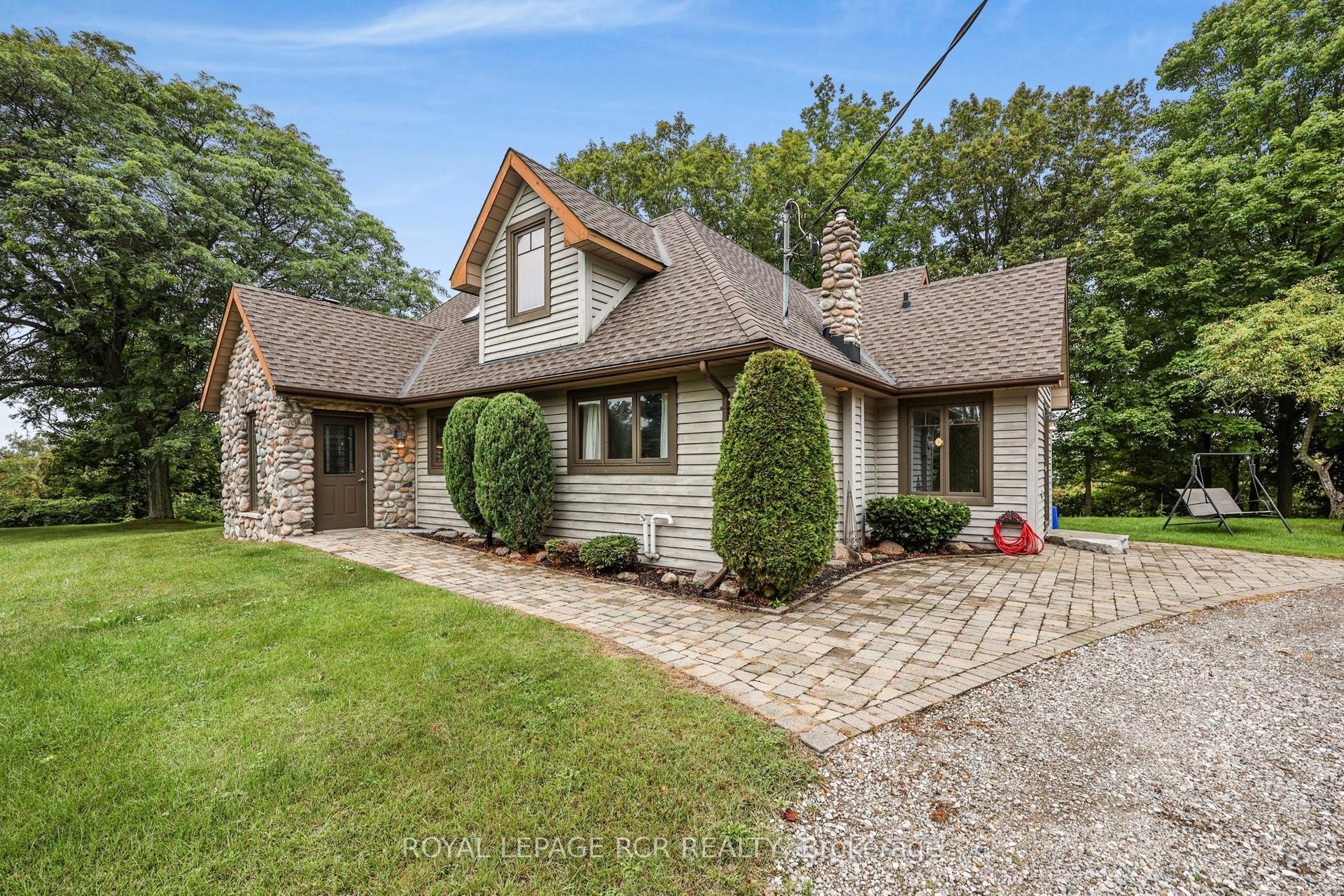 8684 County 1 Road, Adjala-Tosorontio — Detached for sale, photo 1