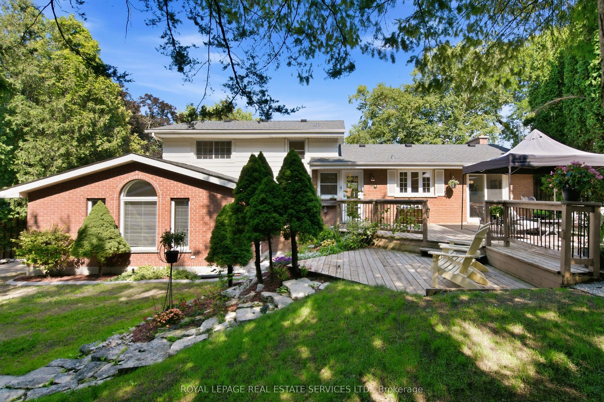 17 Lynndale Drive, Hamilton — Detached for sale, photo 1