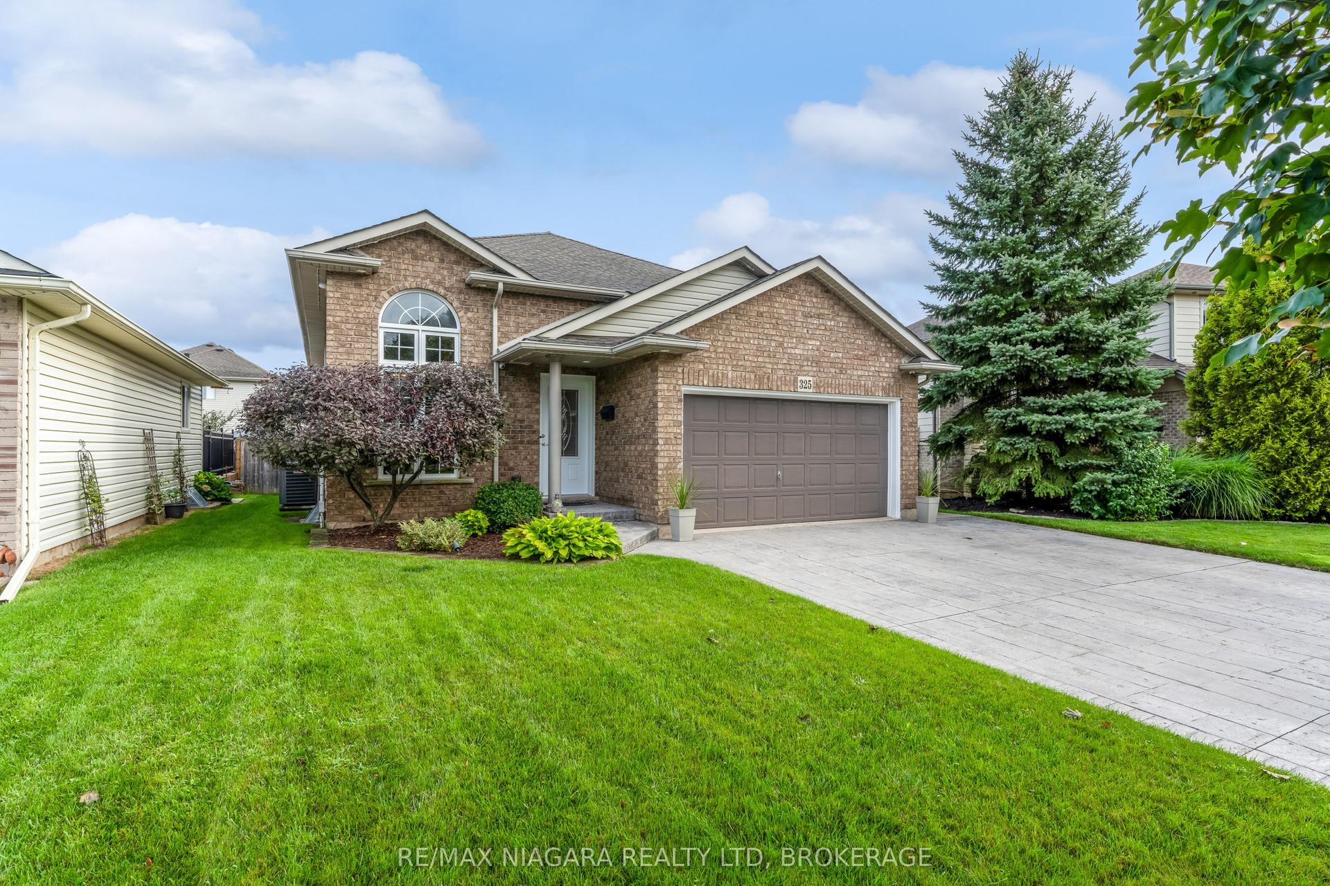 325 Lea Crescent, Welland — Detached for sale, photo 1