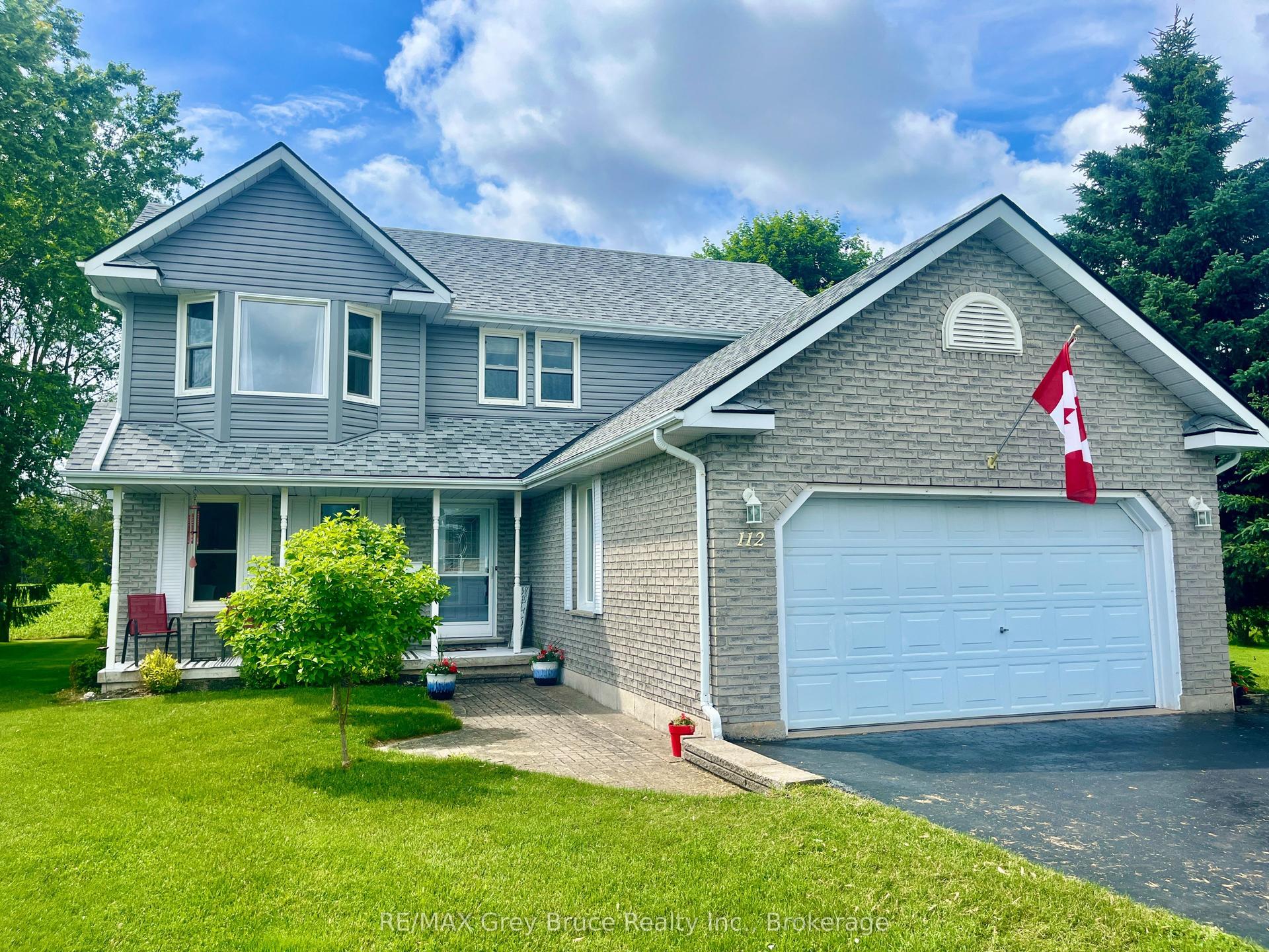 112 Mary Avenue, Georgian Bluffs — Detached for sale, photo 1