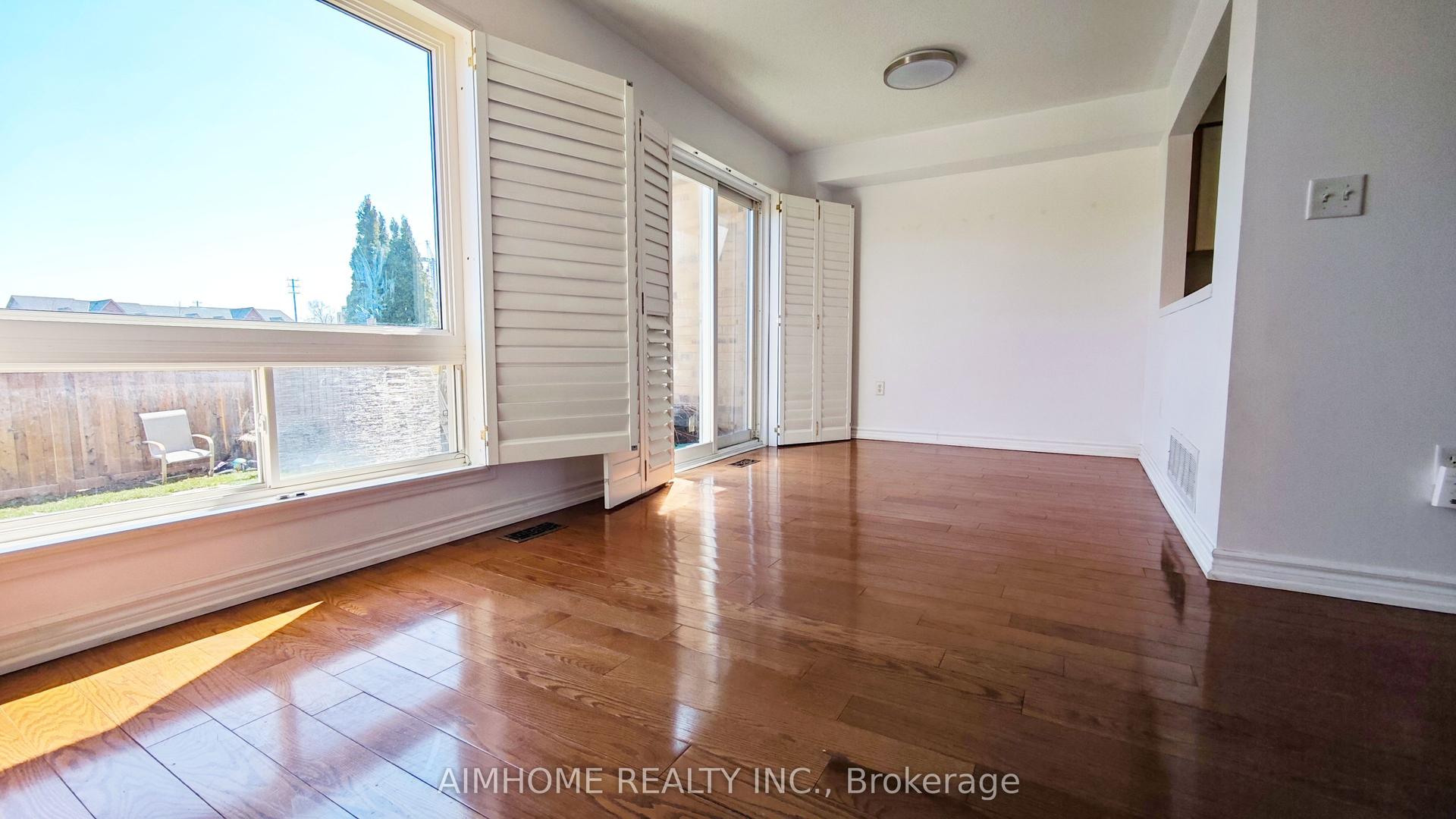 340 KITTRIDGE Road — photo 1