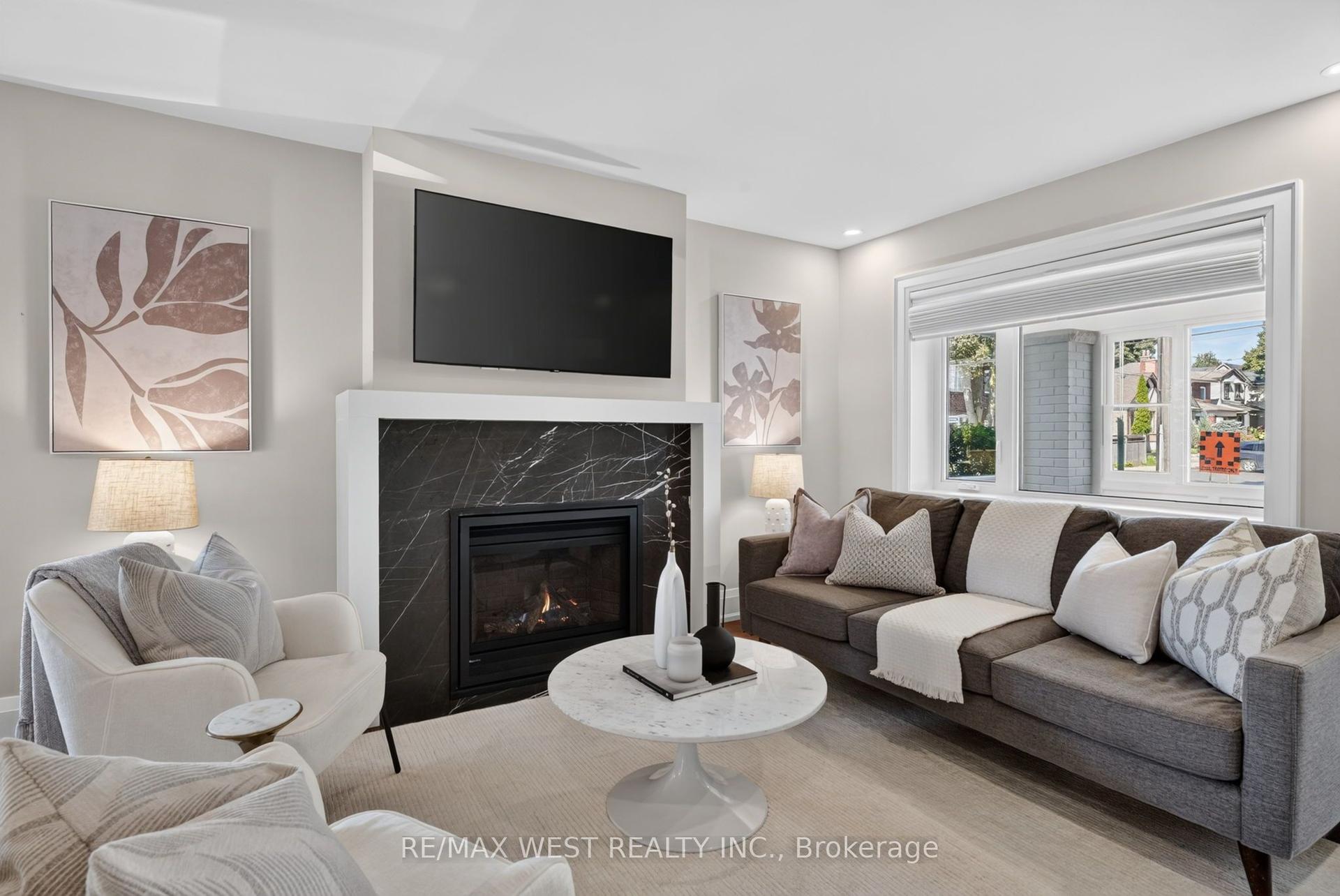 47 Deforest Road, Toronto — Semi-Detached for sale, photo 1