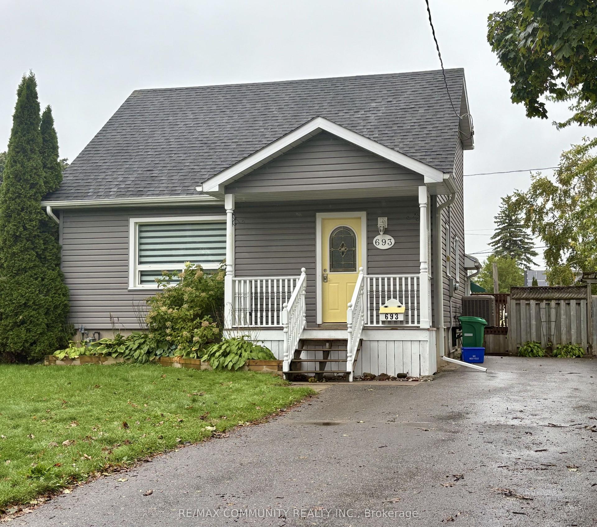 693 Hawley Street BSMT #BSMT, Peterborough — Detached for lease, photo 1