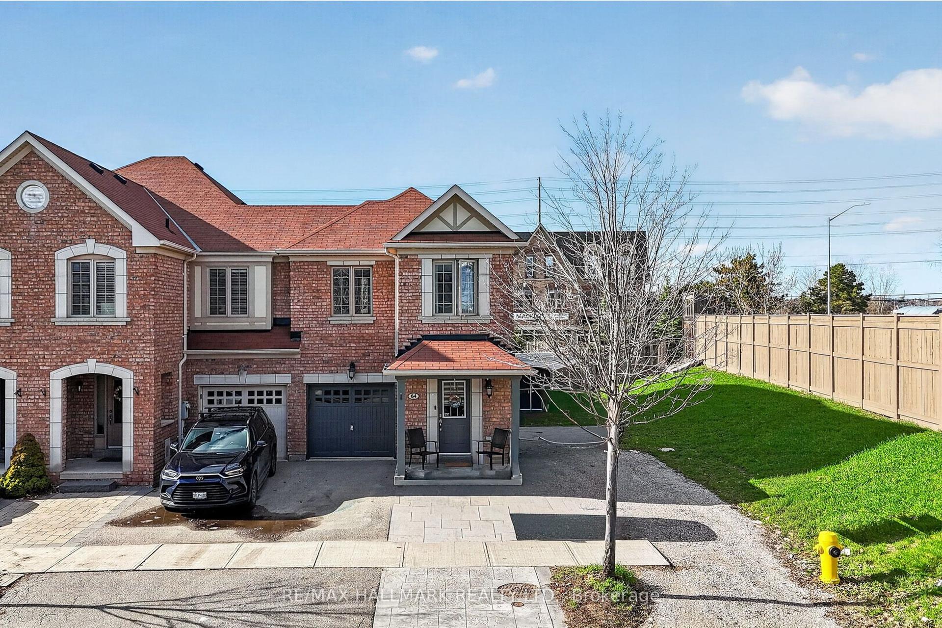 64 Coranto Way, Vaughan — Townhouse for sale, photo 1