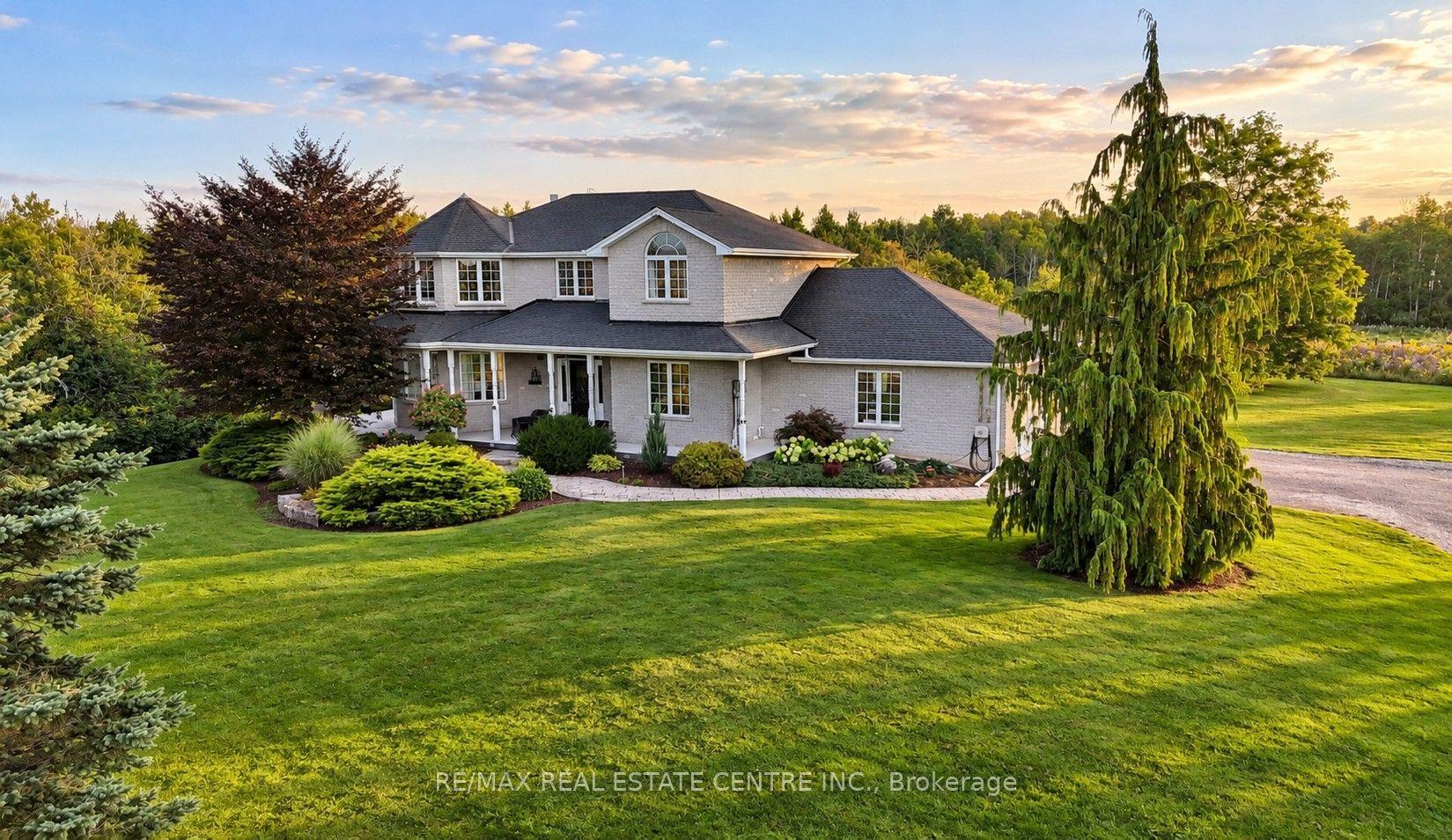 1295 Sheffield Road, North Dumfries — Detached for sale, photo 1