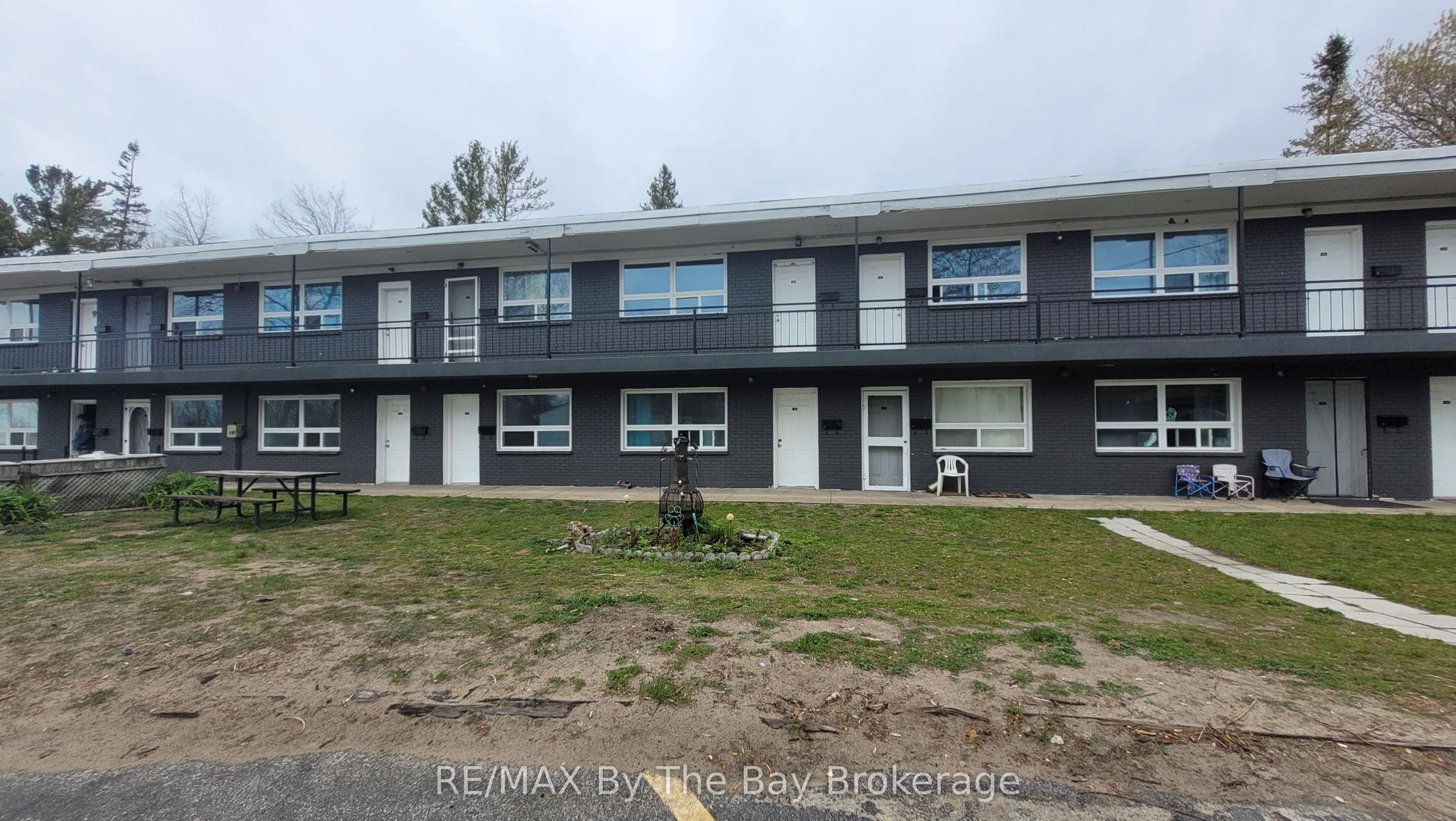 280 RIVER Road E A06 #A06 — photo 1