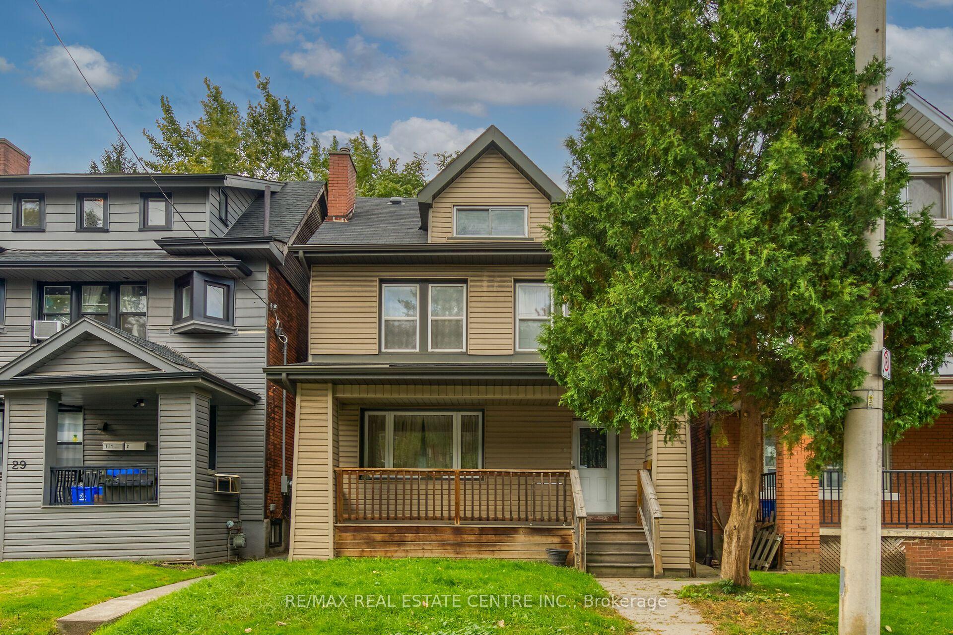 31 Gibson Avenue — photo 1