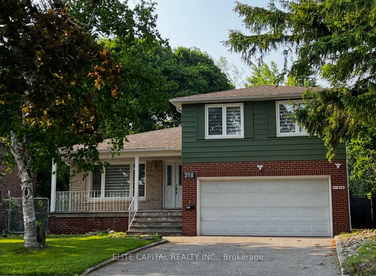 218 Chartland Boulevard S — photo 1