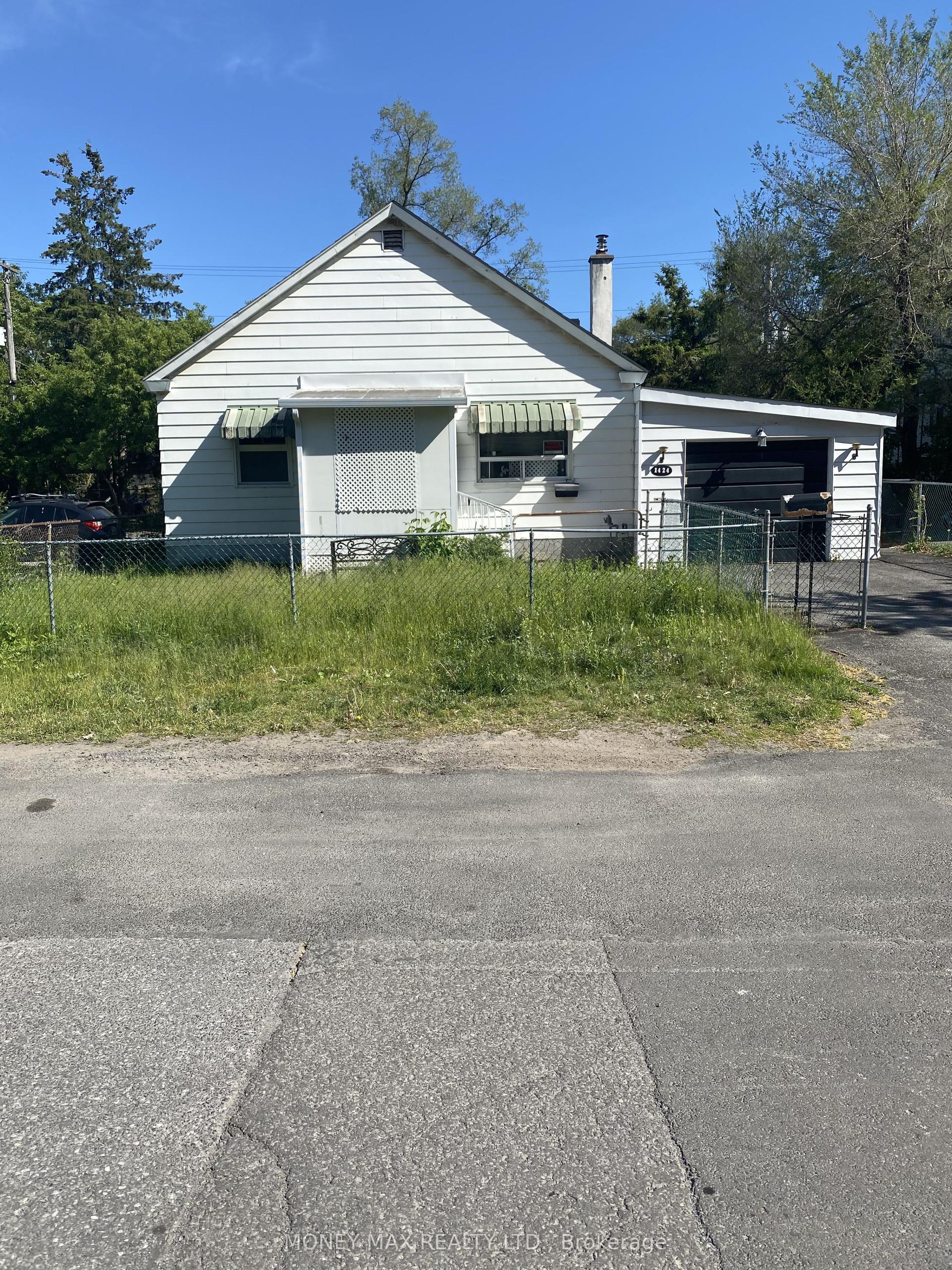 1424 Rosenthal Avenue Carlington Avenue — photo 1