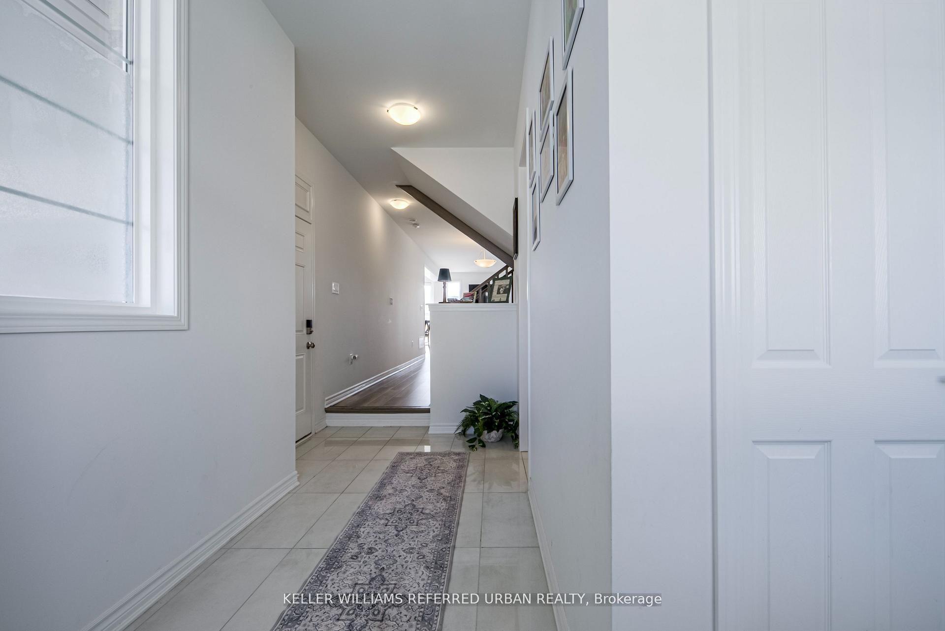 1257 Ferguson Drive 26 #26, Milton — Townhouse for lease, photo 1