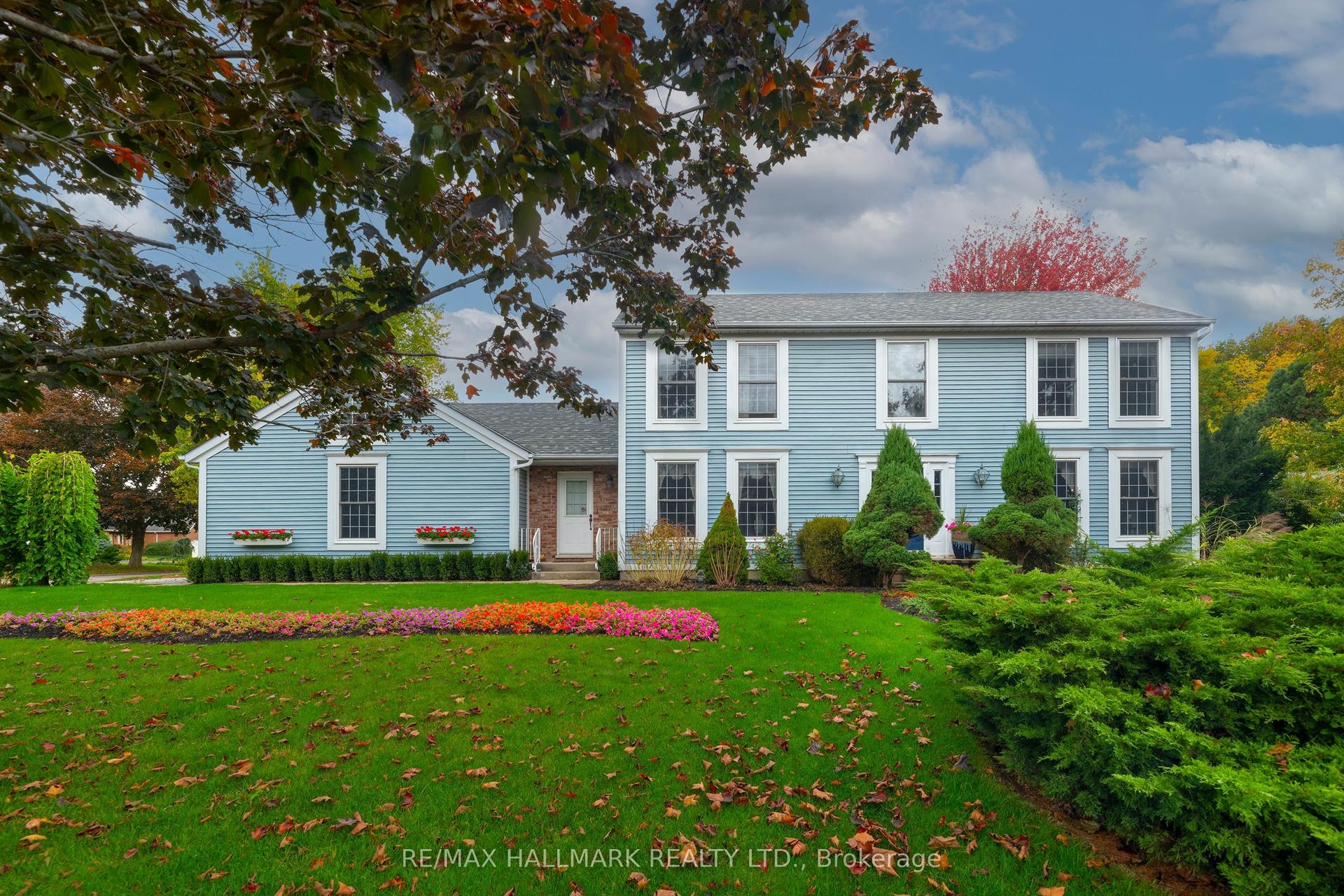 1 Laura Secord Place — photo 1