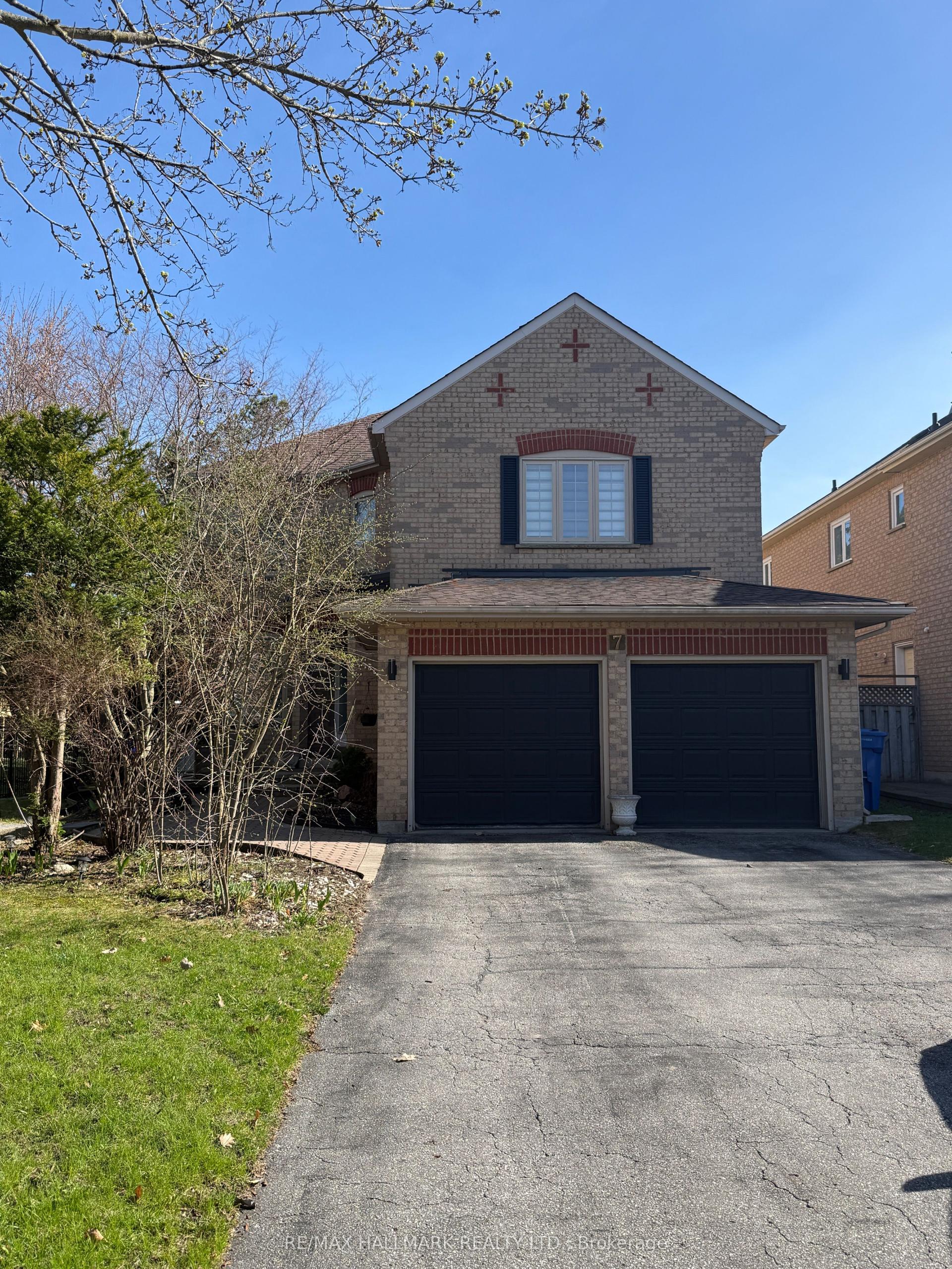 7 Charing Crescent Basement #Basement, Aurora — Detached for lease, photo 1